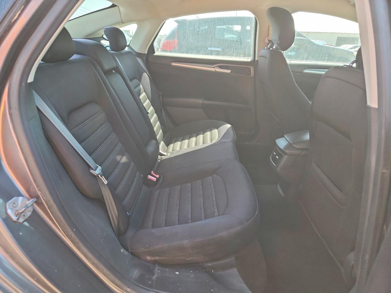 2014 Ford Fusion Se Gray vin: 1FA6P0HD3E5384997