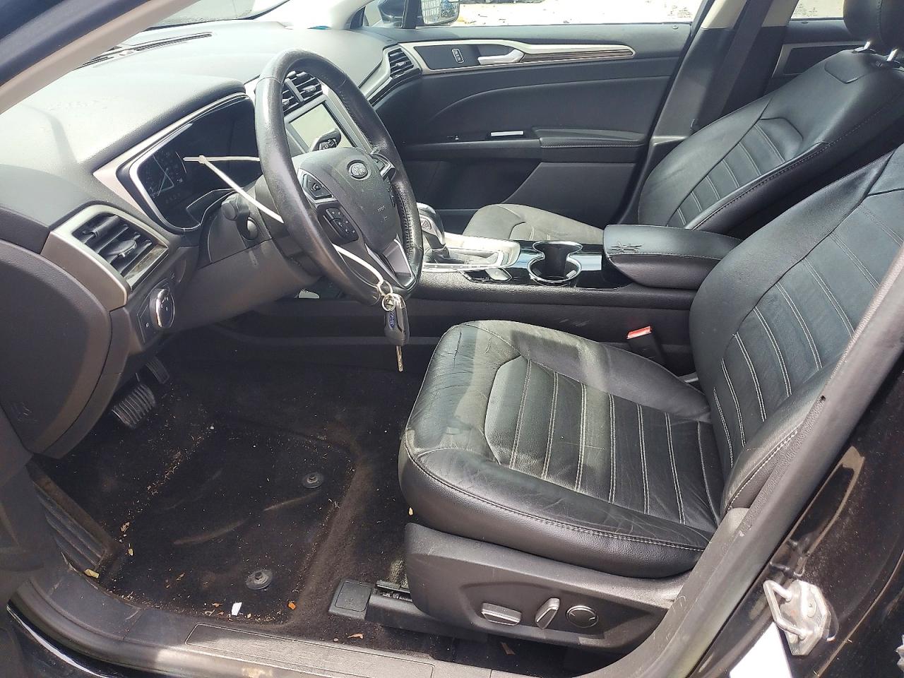 2015 Ford Fusion Se Black vin: 1FA6P0HD3F5108420