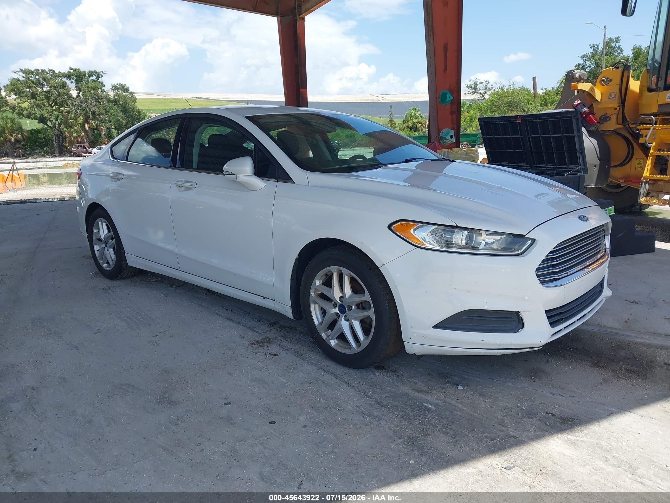 2015 Ford Fusion Se Белый vin: 1FA6P0HD3F5123970