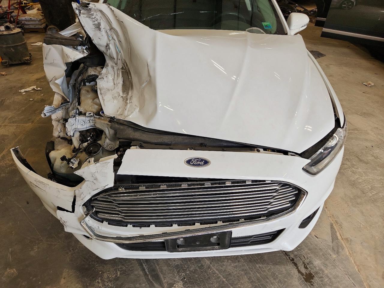 2014 Ford Fusion Se White vin: 1FA6P0HD4E5362944