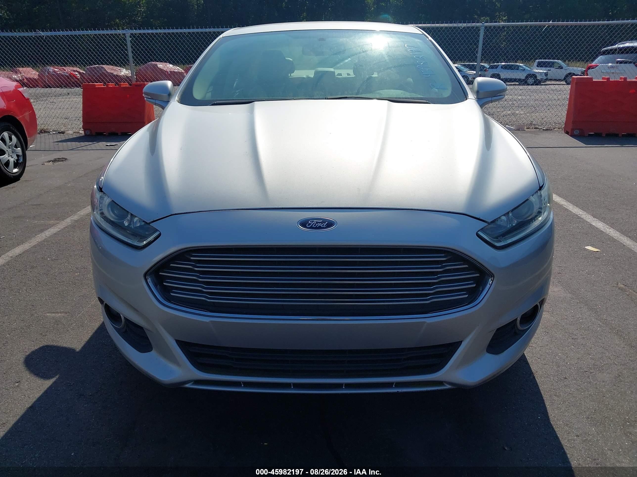 2014 Ford Fusion Se Silver vin: 1FA6P0HD4E5394194