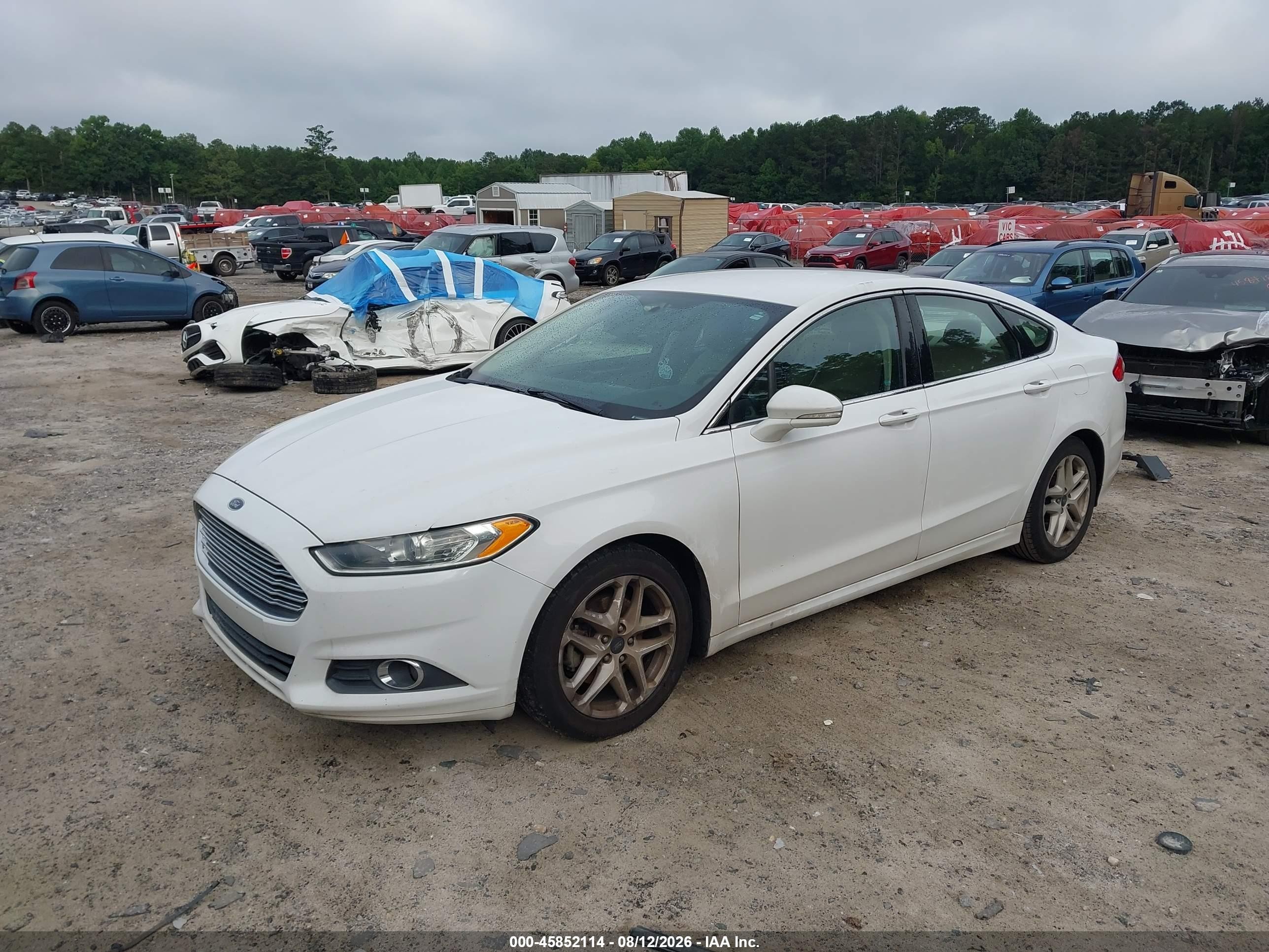 2015 Ford Fusion Se Белый vin: 1FA6P0HD4F5126389