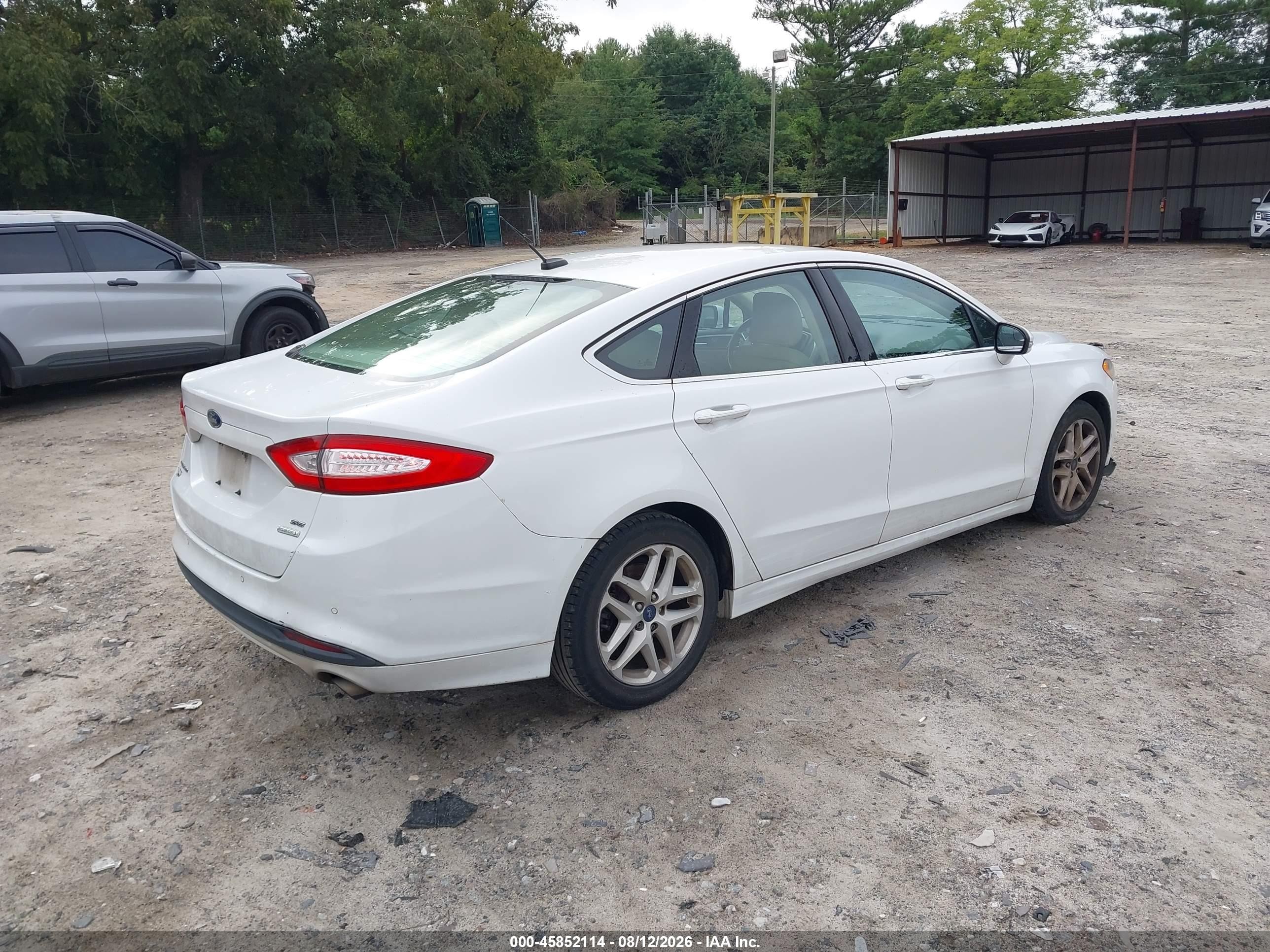 2015 Ford Fusion Se Белый vin: 1FA6P0HD4F5126389