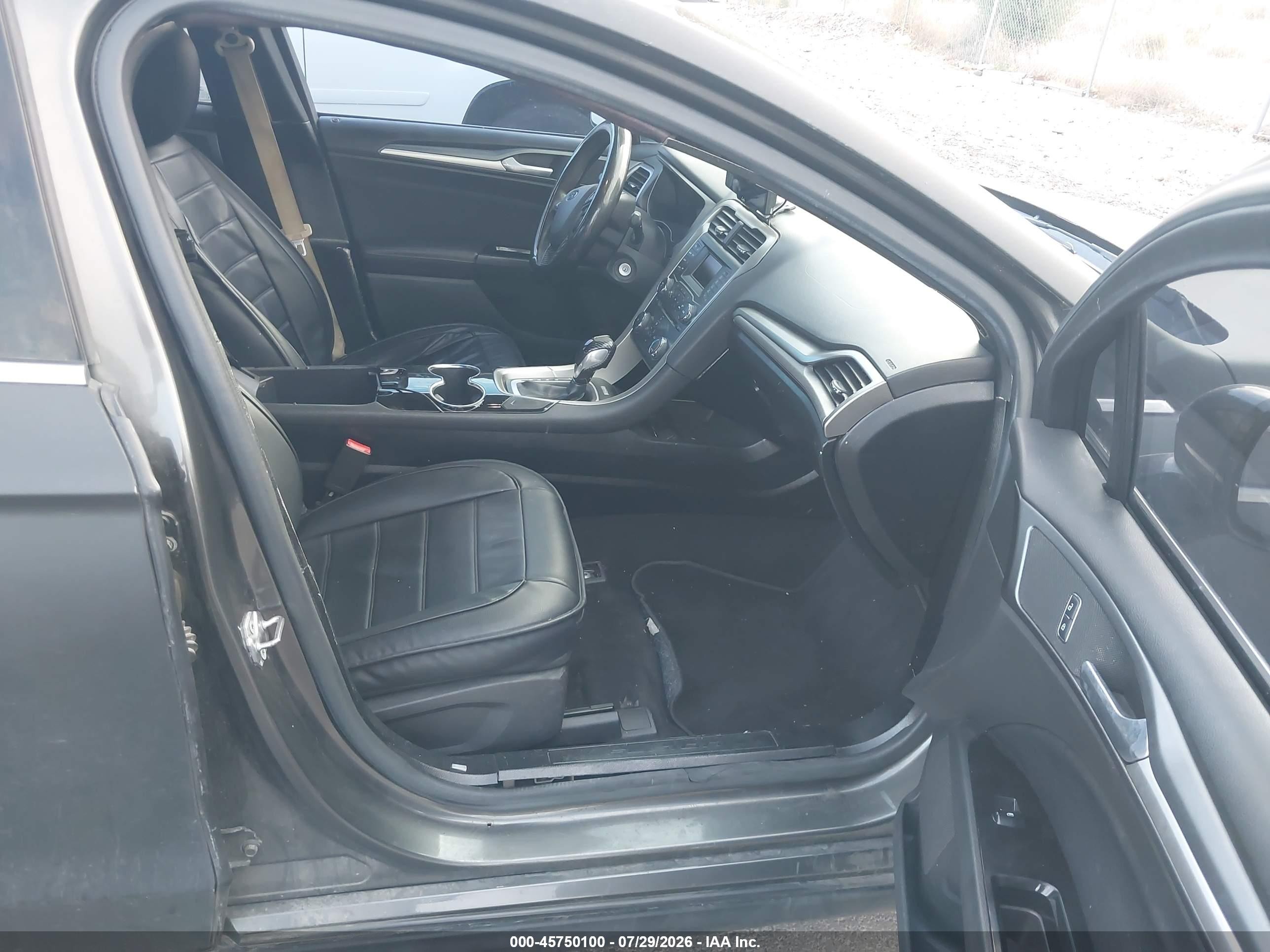2015 Ford Fusion Se Black vin: 1FA6P0HD5F5102358