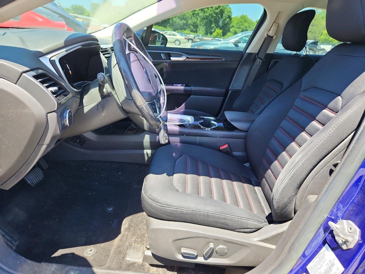 2014 Ford Fusion Se Blue vin: 1FA6P0HD6E5372178