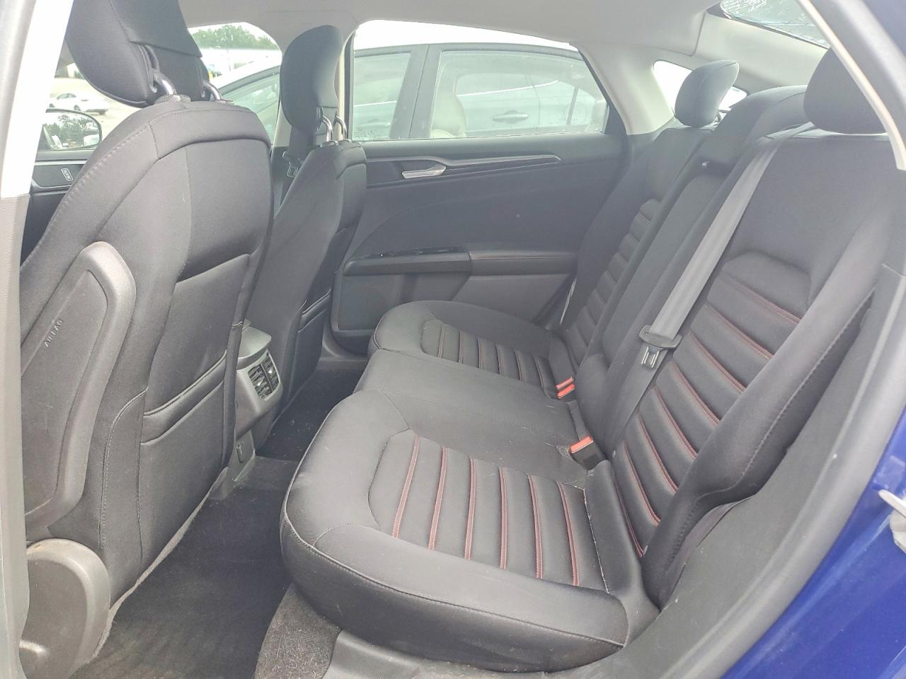 2014 Ford Fusion Se Blue vin: 1FA6P0HD6E5372178