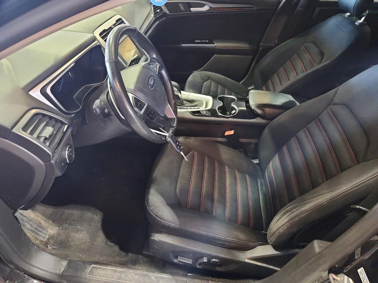 2014 Ford Fusion Se Black vin: 1FA6P0HD6E5378868