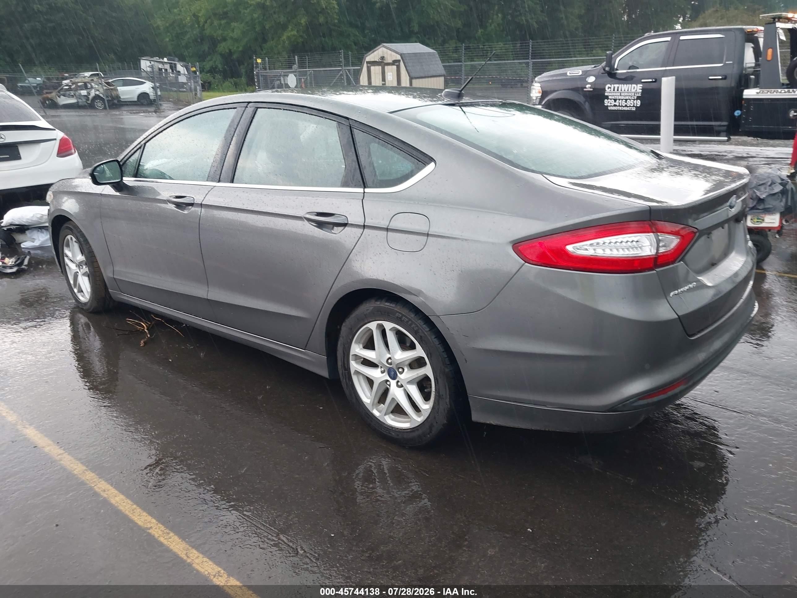2014 Ford Fusion Se Серый vin: 1FA6P0HD6E5382998