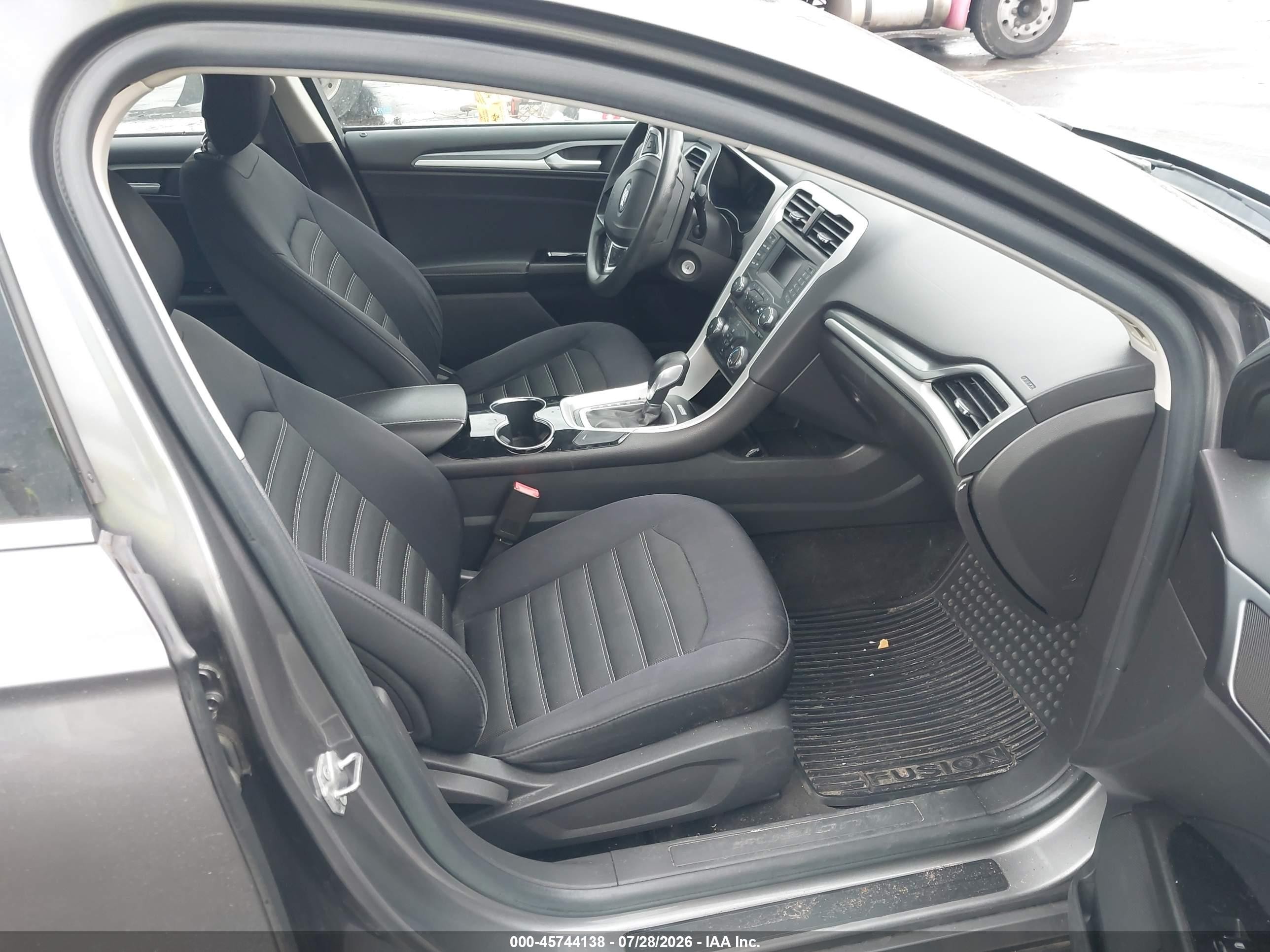 2014 Ford Fusion Se Серый vin: 1FA6P0HD6E5382998
