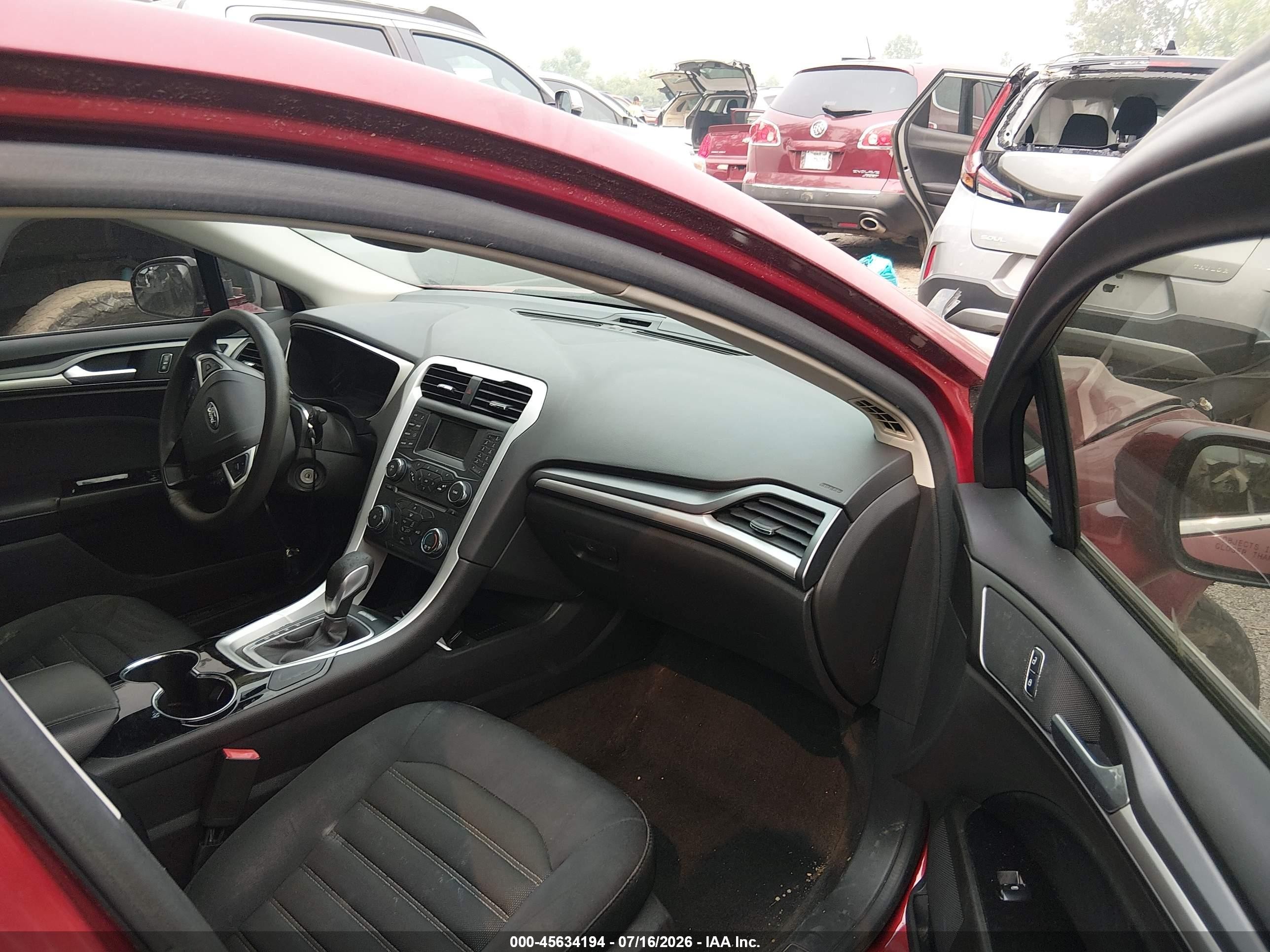 2015 Ford Fusion Se Красный vin: 1FA6P0HD6F5100652