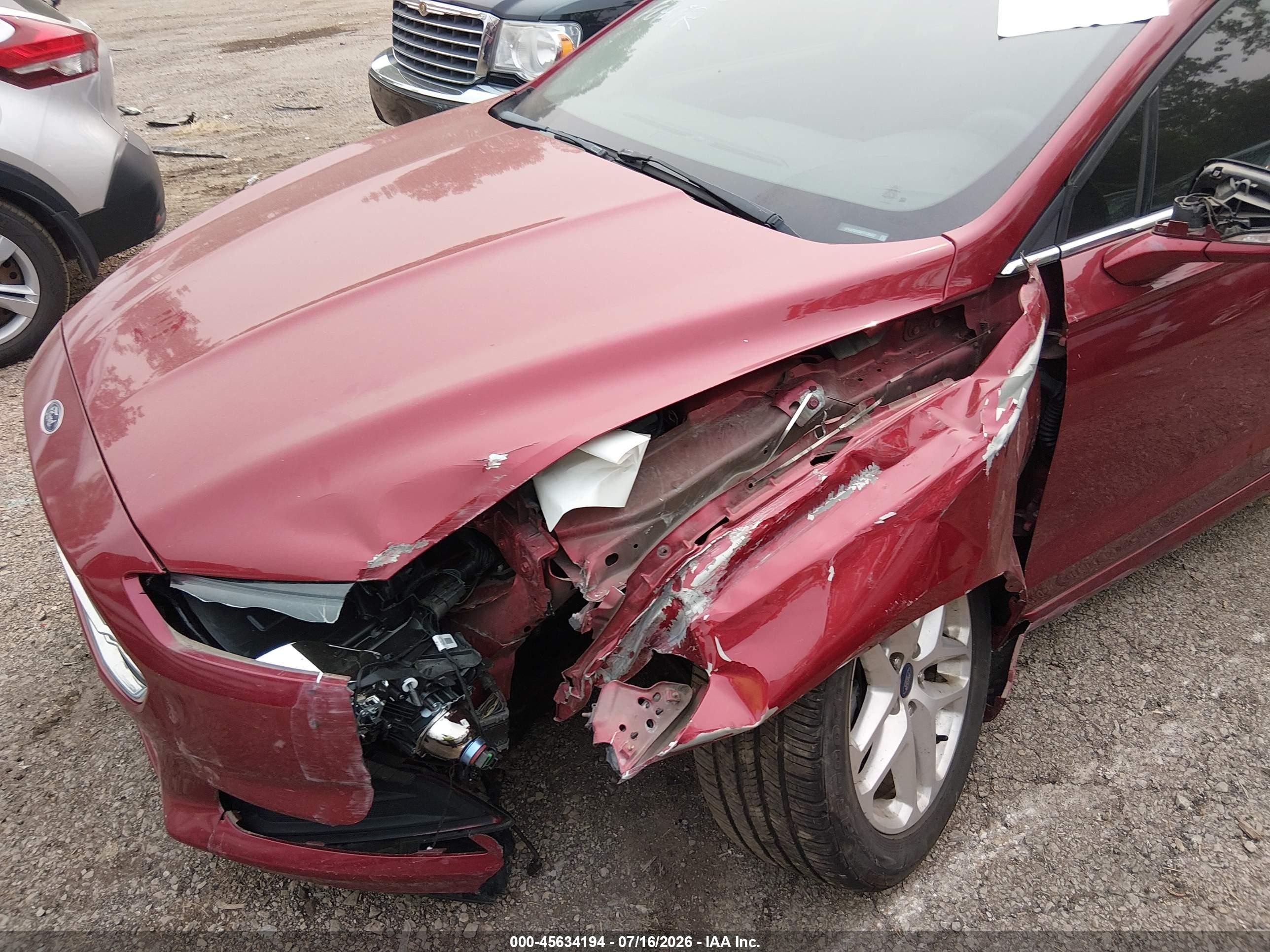 2015 Ford Fusion Se Красный vin: 1FA6P0HD6F5100652