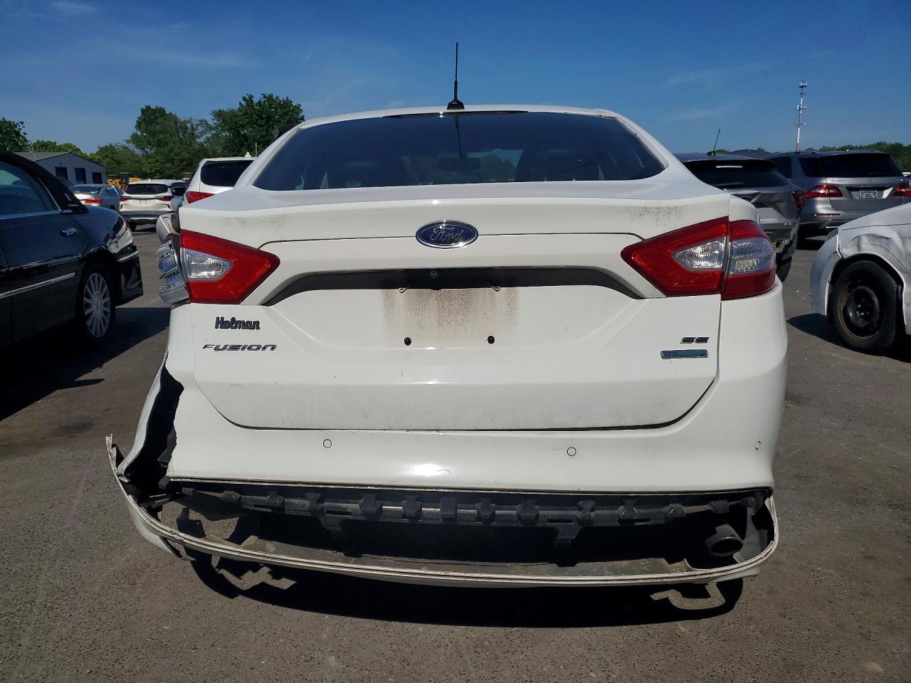 2015 Ford Fusion Se Белый vin: 1FA6P0HD7F5119050