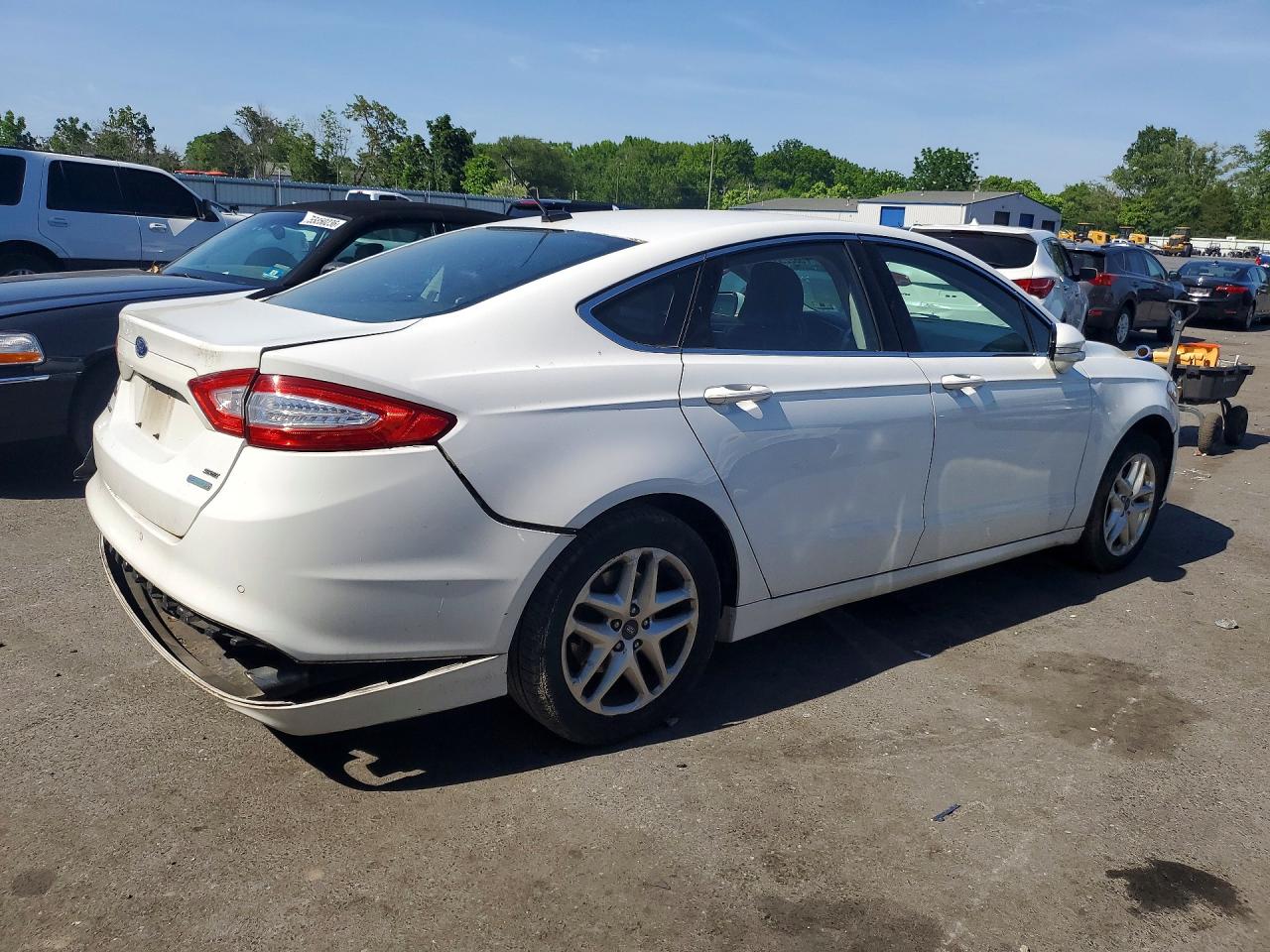 2015 Ford Fusion Se Белый vin: 1FA6P0HD7F5119050