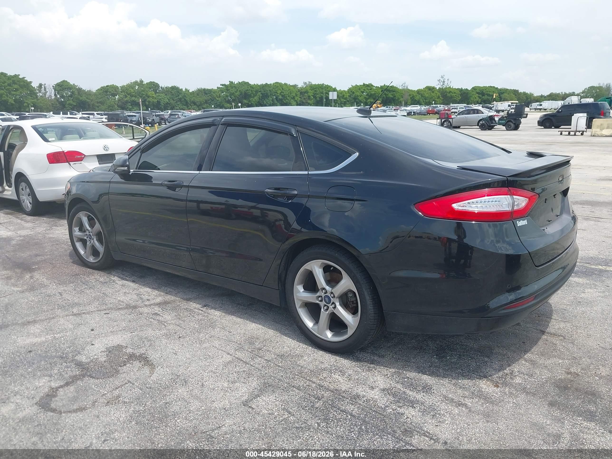 2015 Ford Fusion Se Black vin: 1FA6P0HD7F5120232