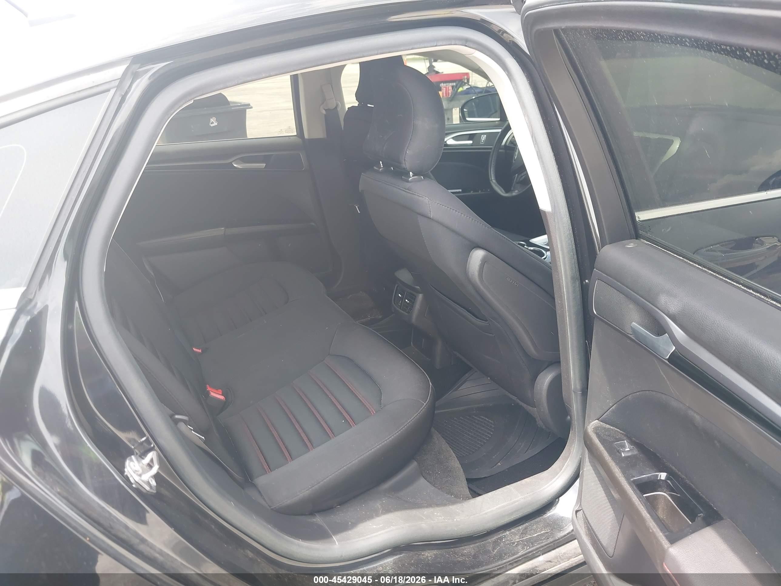 2015 Ford Fusion Se Black vin: 1FA6P0HD7F5120232