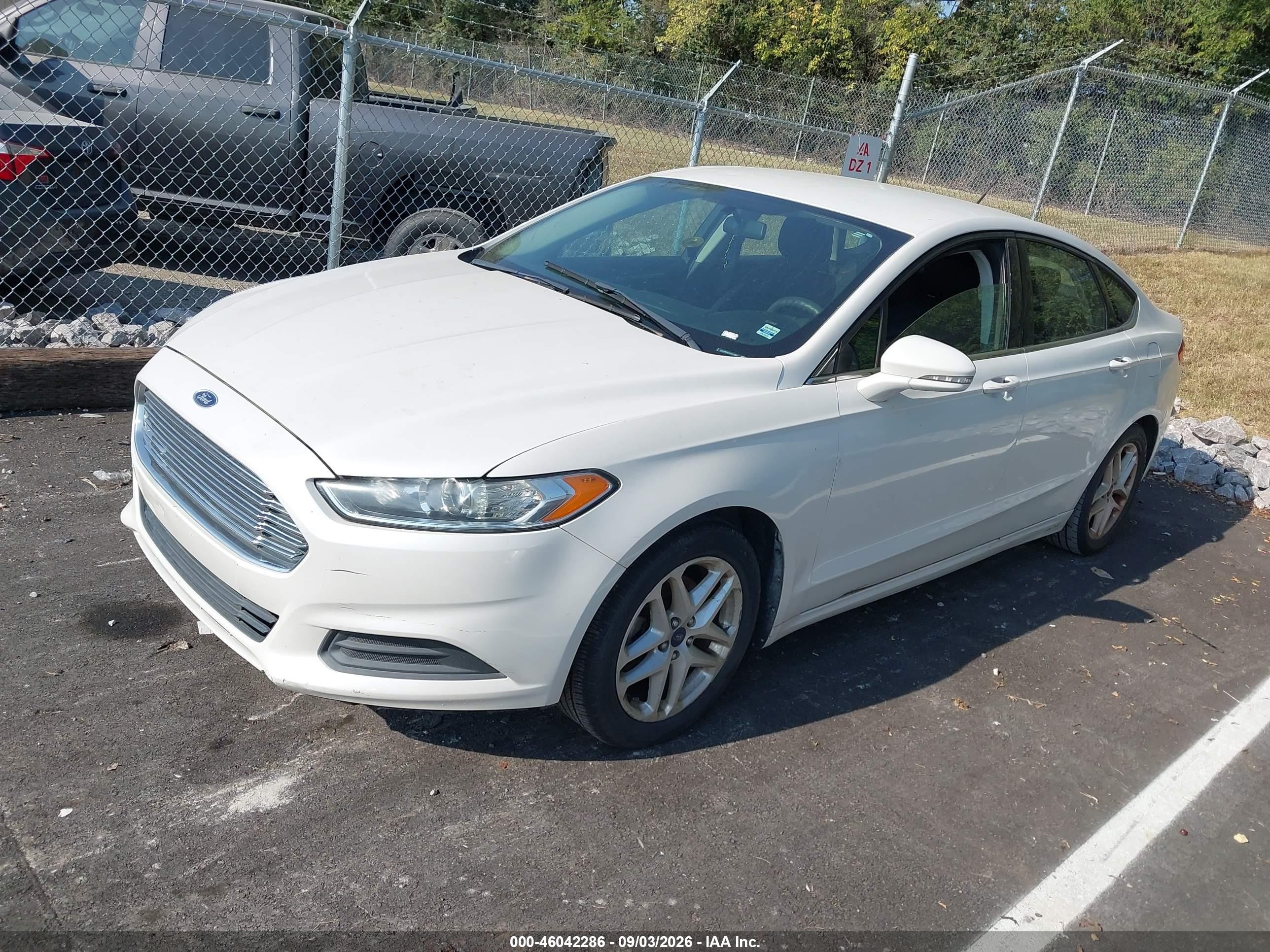 2015 Ford Fusion Se White vin: 1FA6P0HD7F5123857
