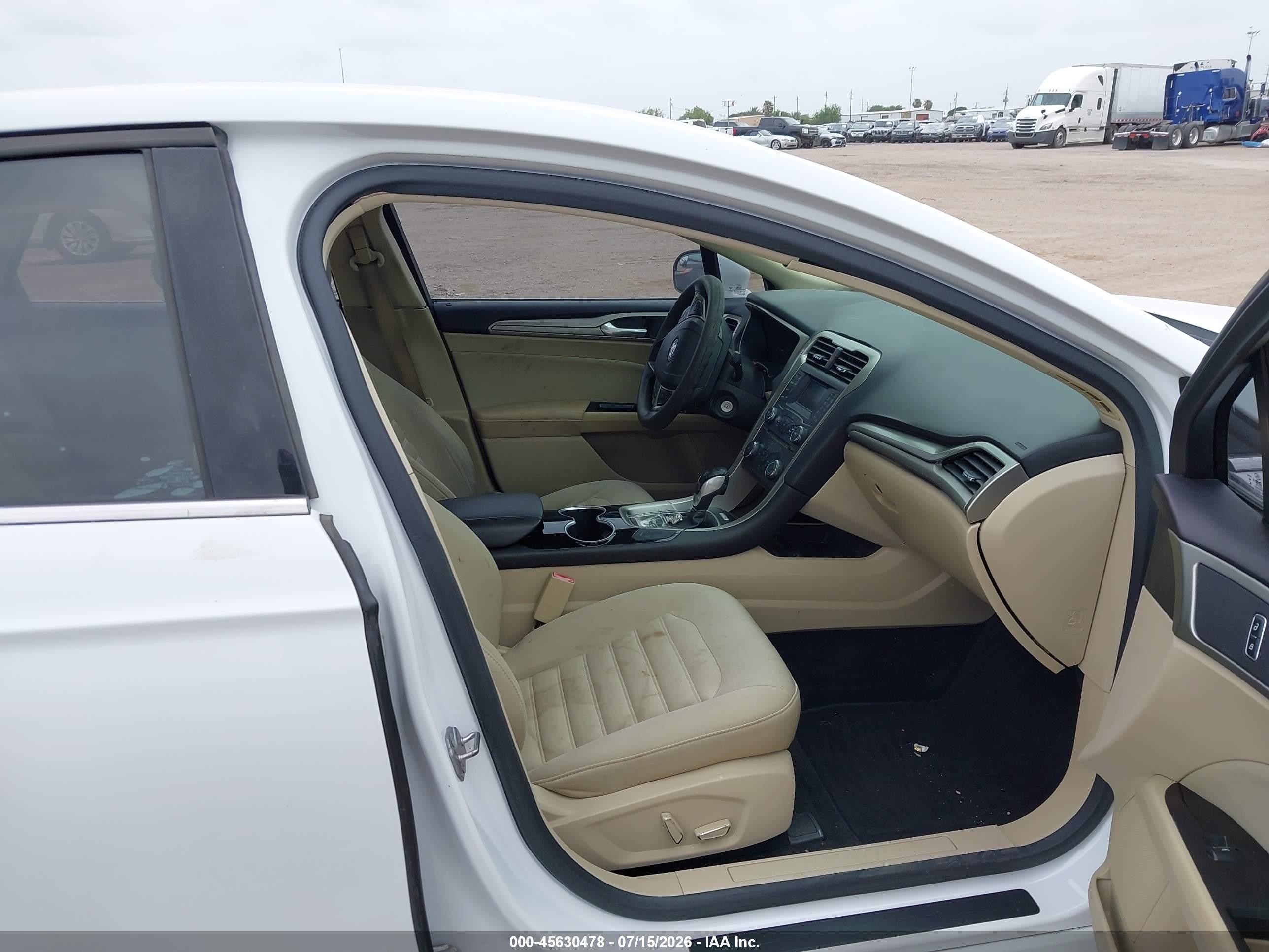 2015 Ford Fusion Se White vin: 1FA6P0HD7F5130405