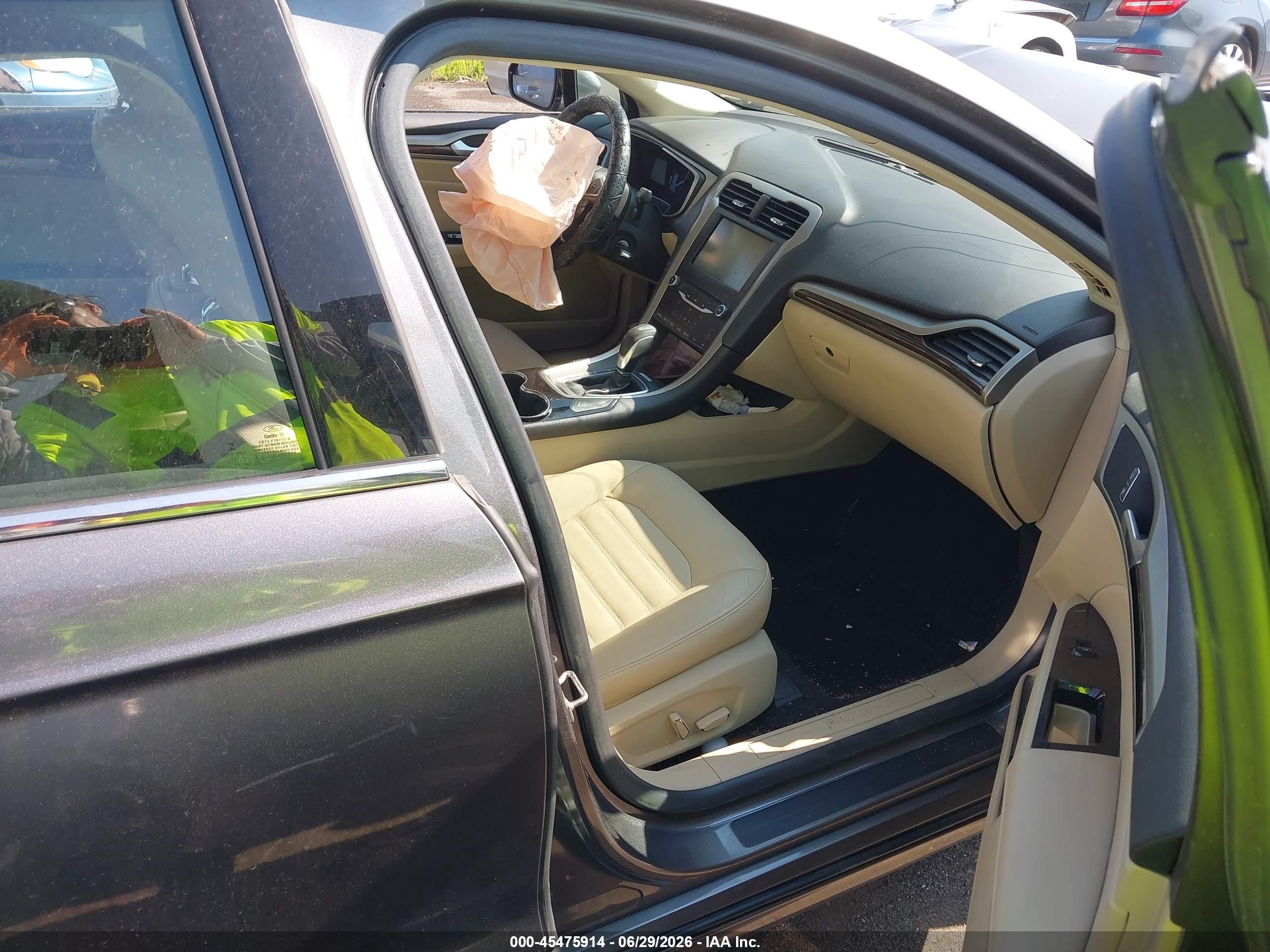 2014 Ford Fusion Se Gray vin: 1FA6P0HD8E5362946