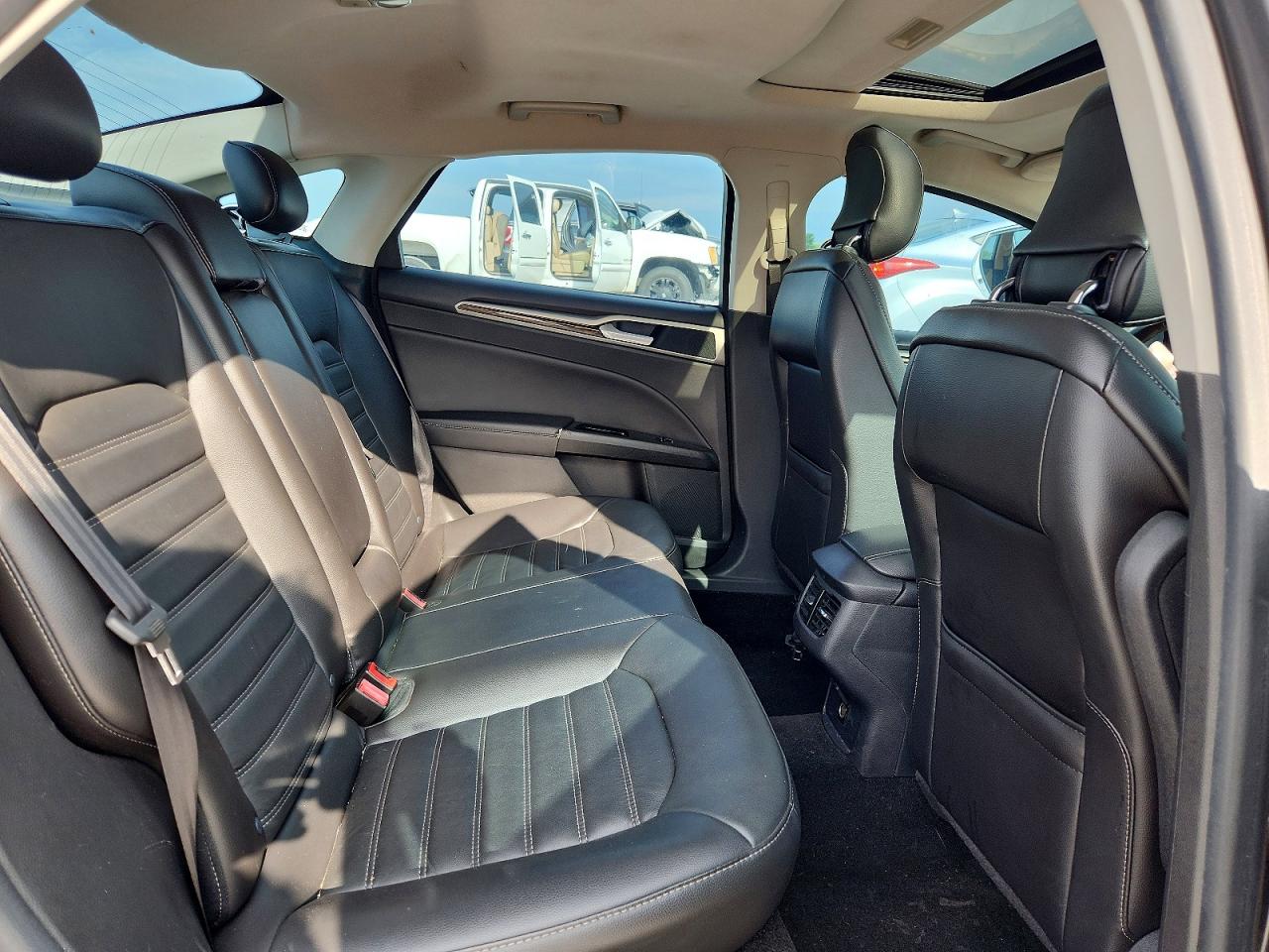 2014 Ford Fusion Se Gray vin: 1FA6P0HD8E5369699