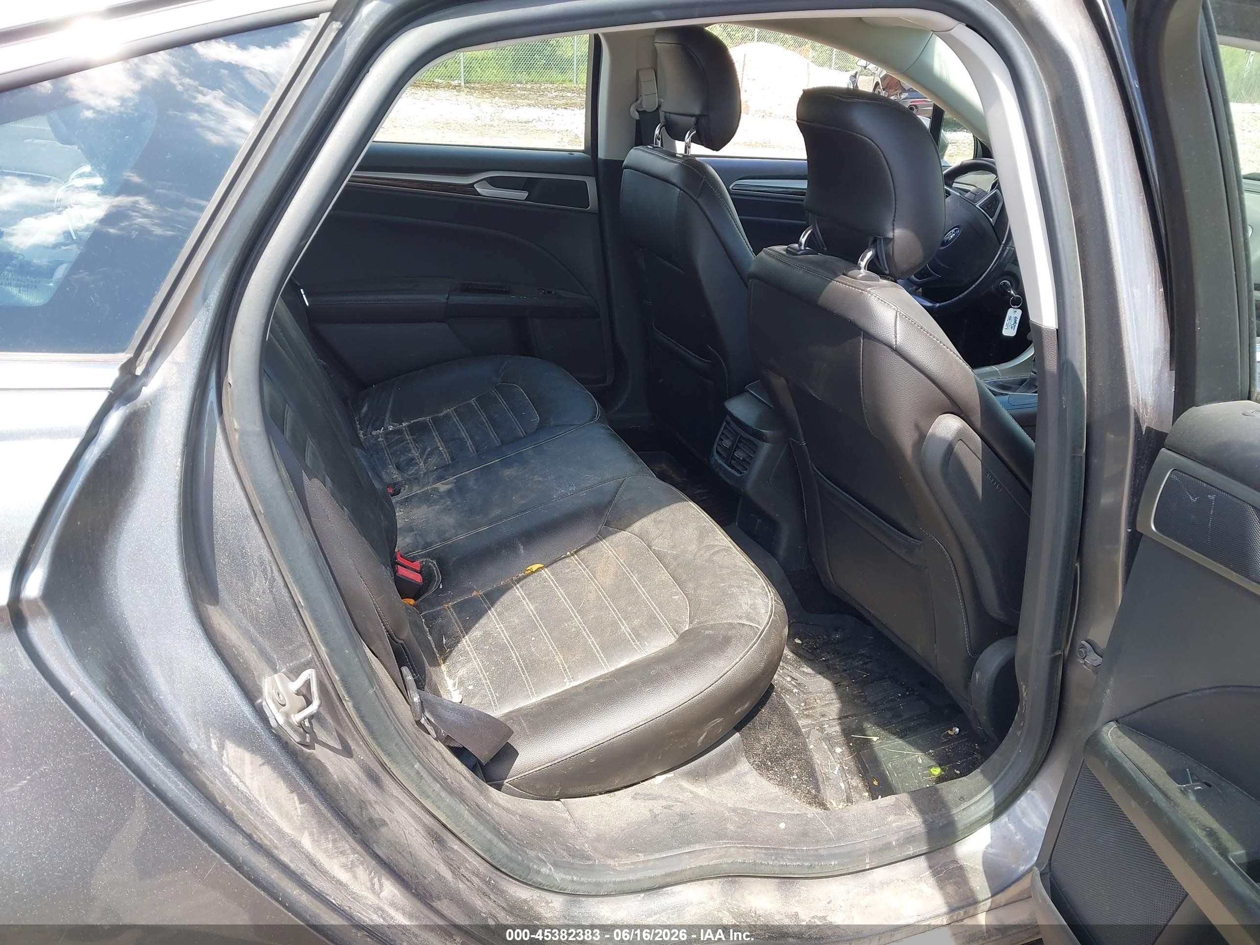 2014 Ford Fusion Se Gray vin: 1FA6P0HD8E5398913