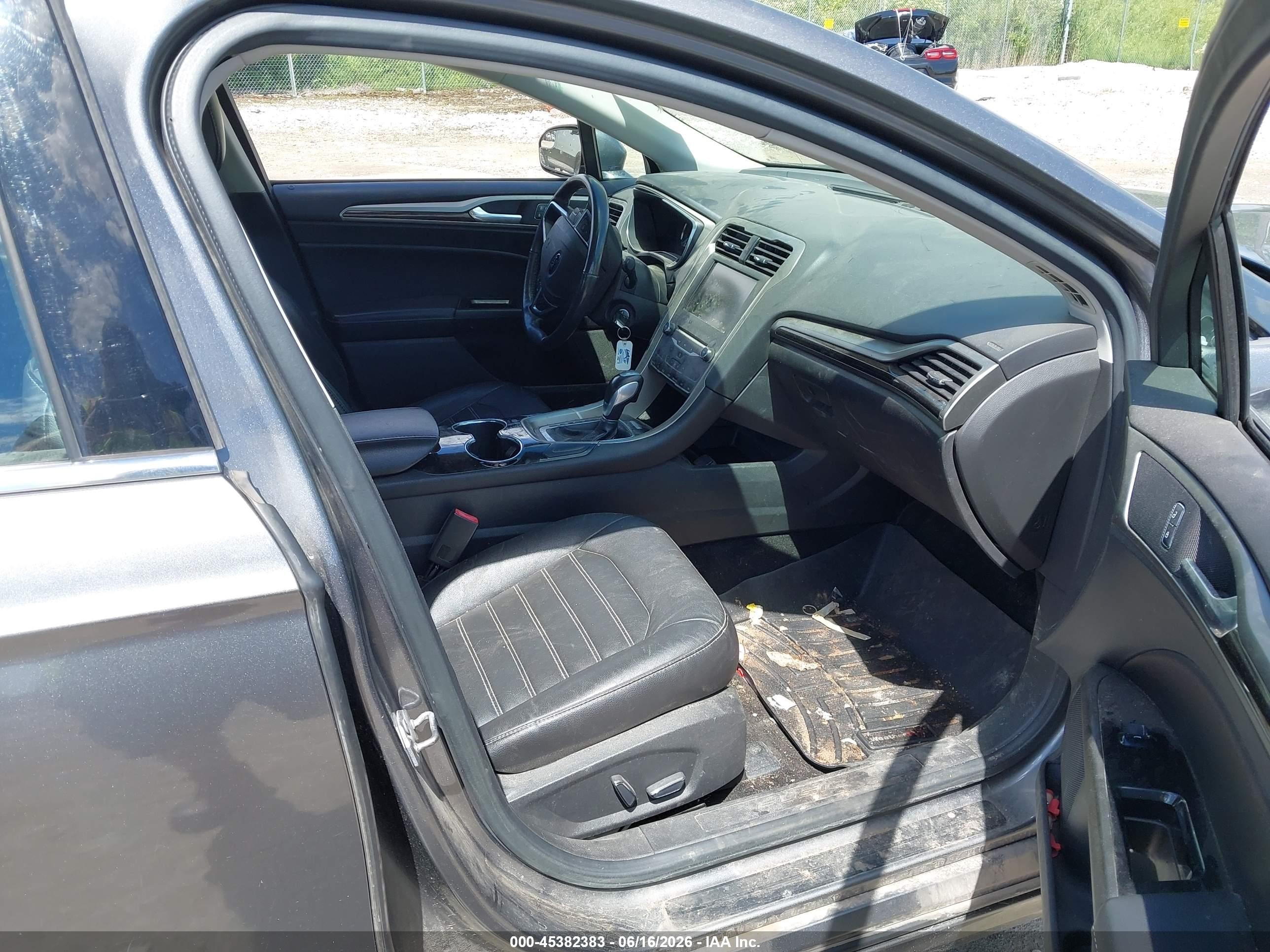 2014 Ford Fusion Se Gray vin: 1FA6P0HD8E5398913