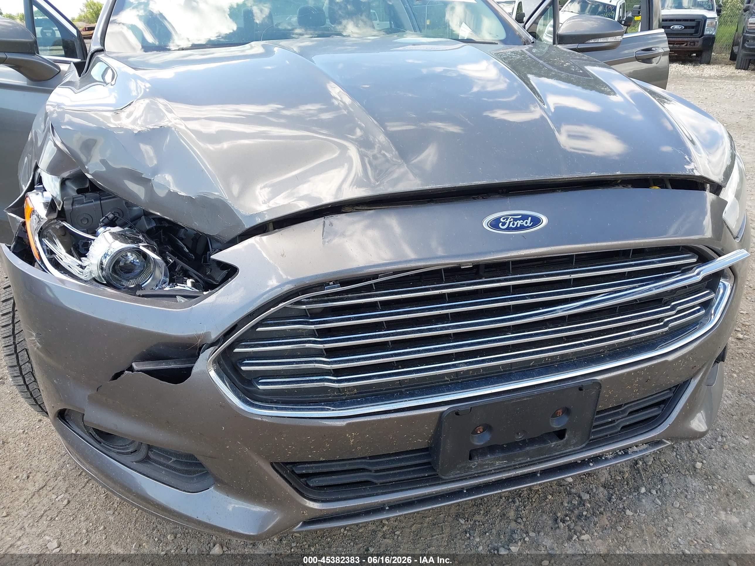 2014 Ford Fusion Se Gray vin: 1FA6P0HD8E5398913