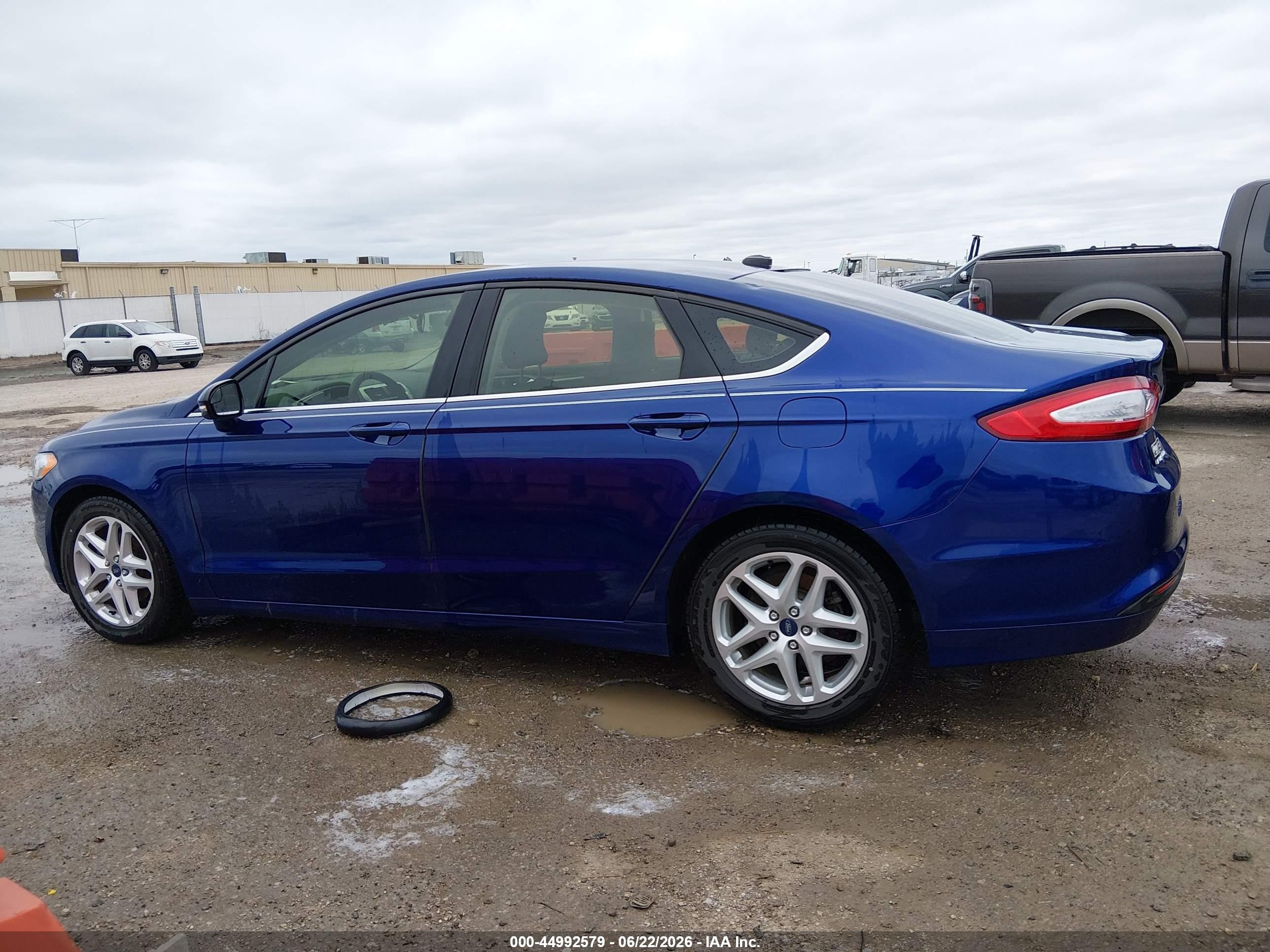 2015 Ford Fusion Se Blue vin: 1FA6P0HD8F5117677