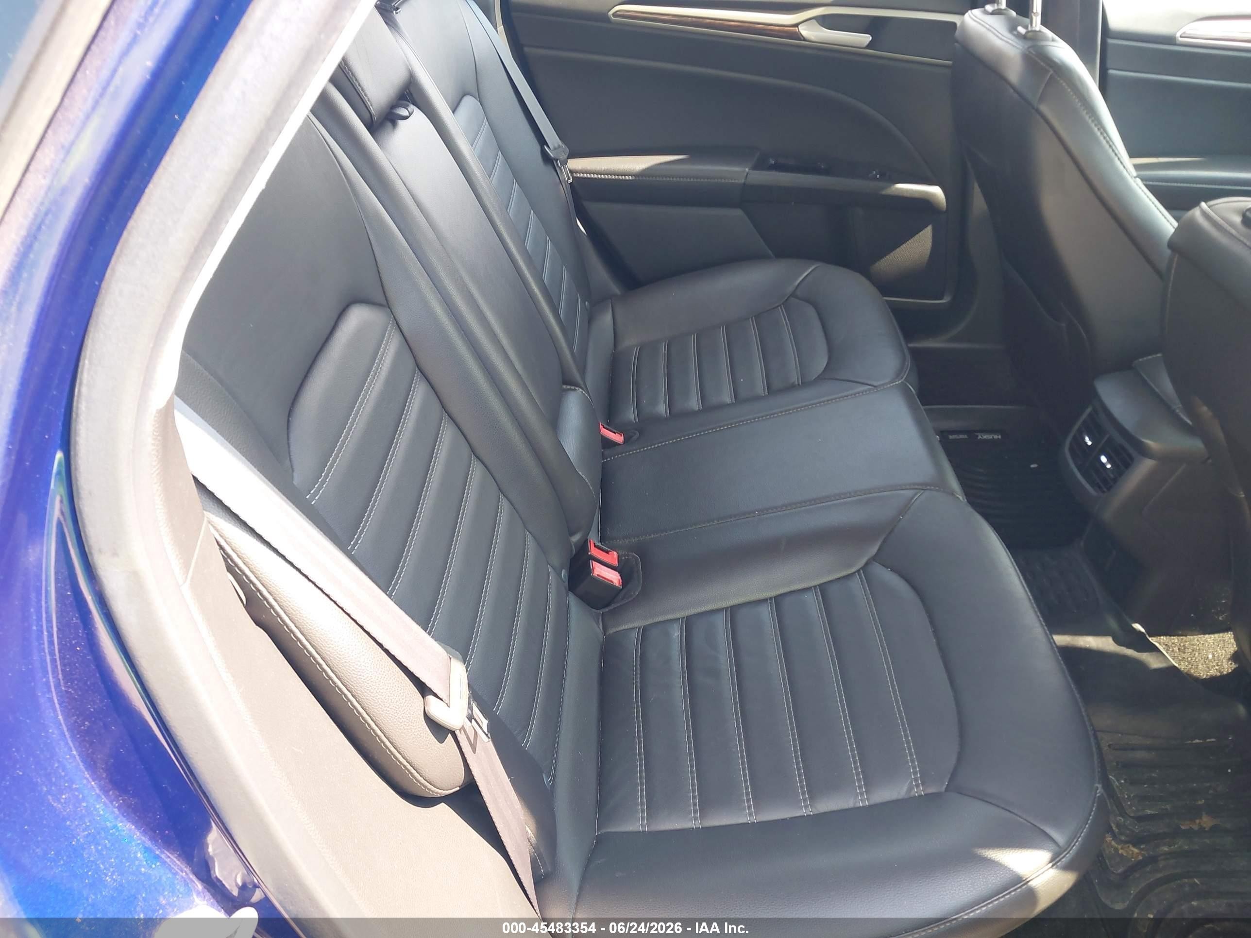 2014 Ford Fusion Se Синий vin: 1FA6P0HD9E5361031