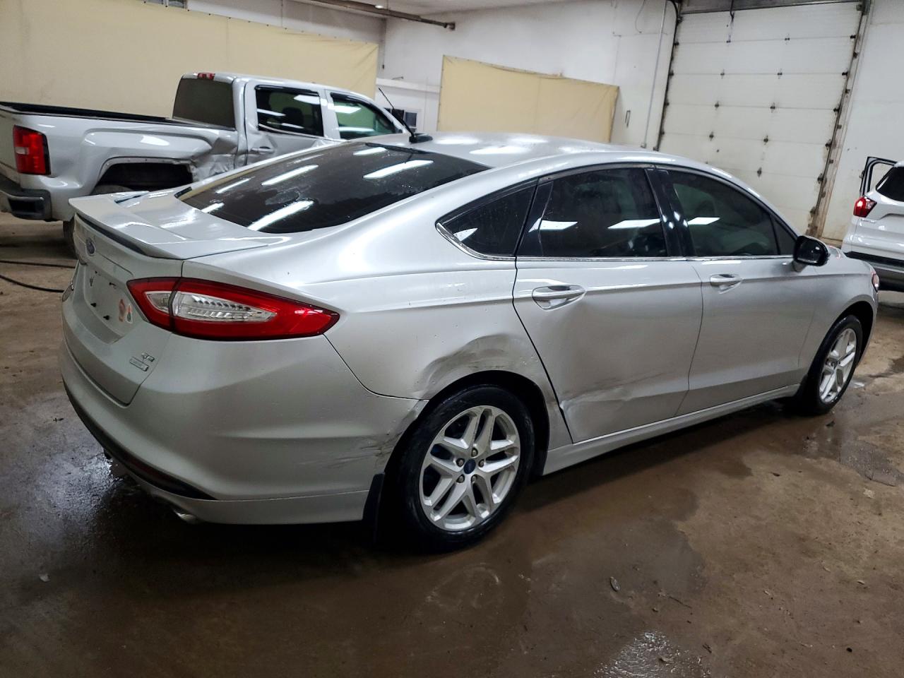2015 Ford Fusion Se Silver vin: 1FA6P0HD9F5105764