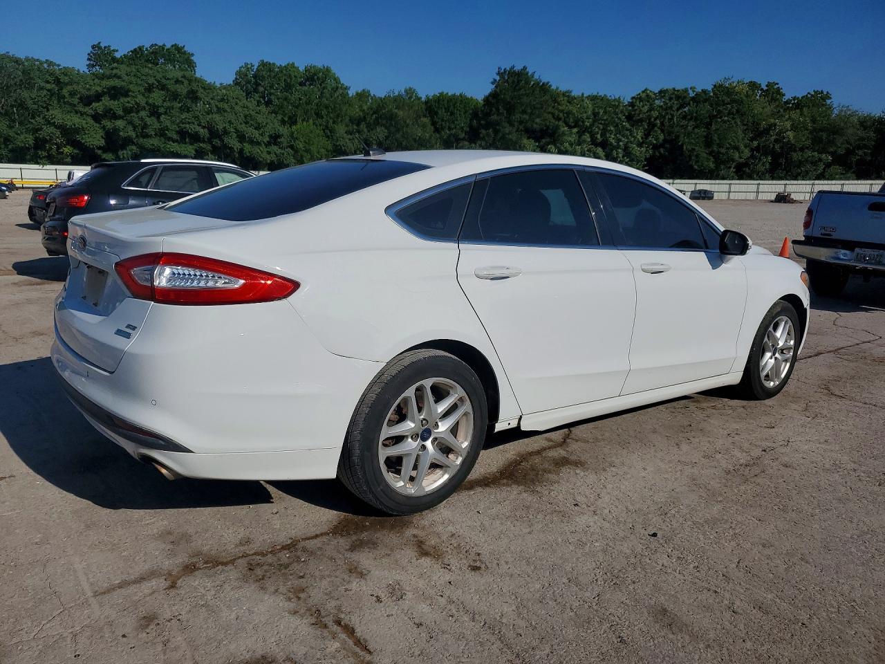 2015 Ford Fusion Se White vin: 1FA6P0HD9F5113217