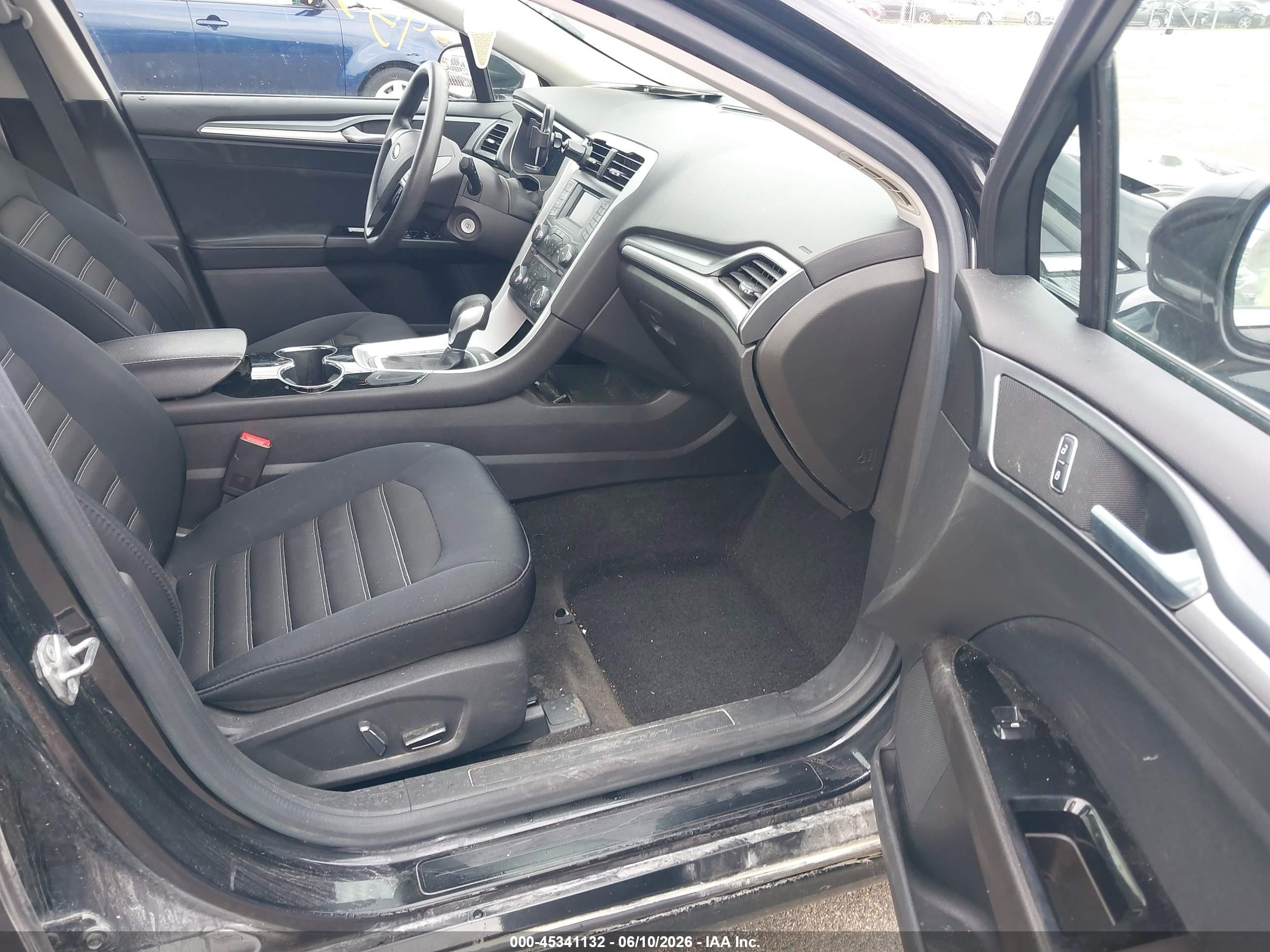2015 Ford Fusion Se Black vin: 1FA6P0HD9F5113377