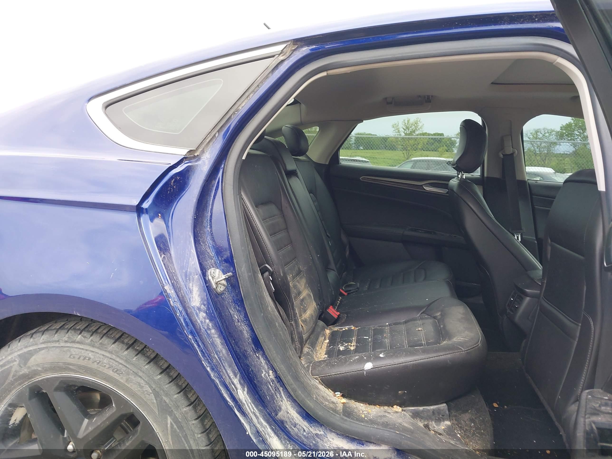 2015 Ford Fusion Se Blue vin: 1FA6P0HD9F5125545