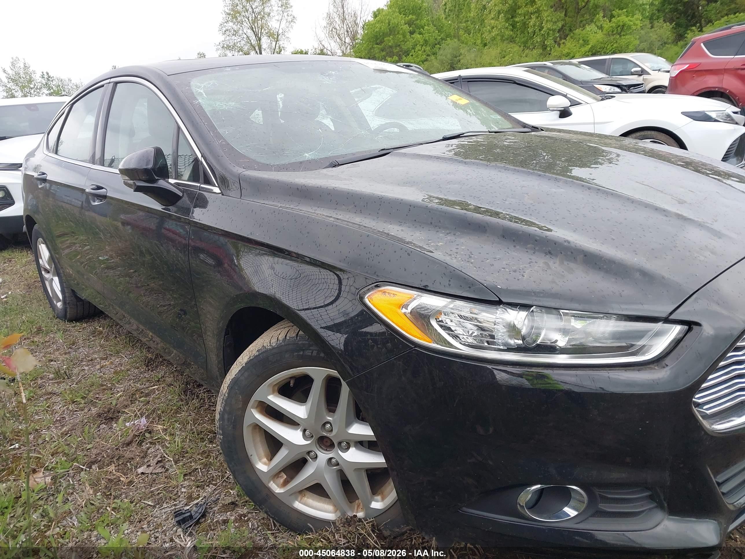 2016 Ford Fusion Se Черный vin: 1FA6P0HD9G5120850