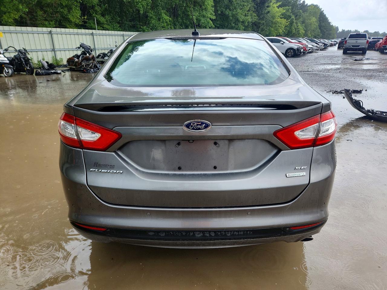 2014 Ford Fusion Se Серый vin: 1FA6P0HDXE5353875