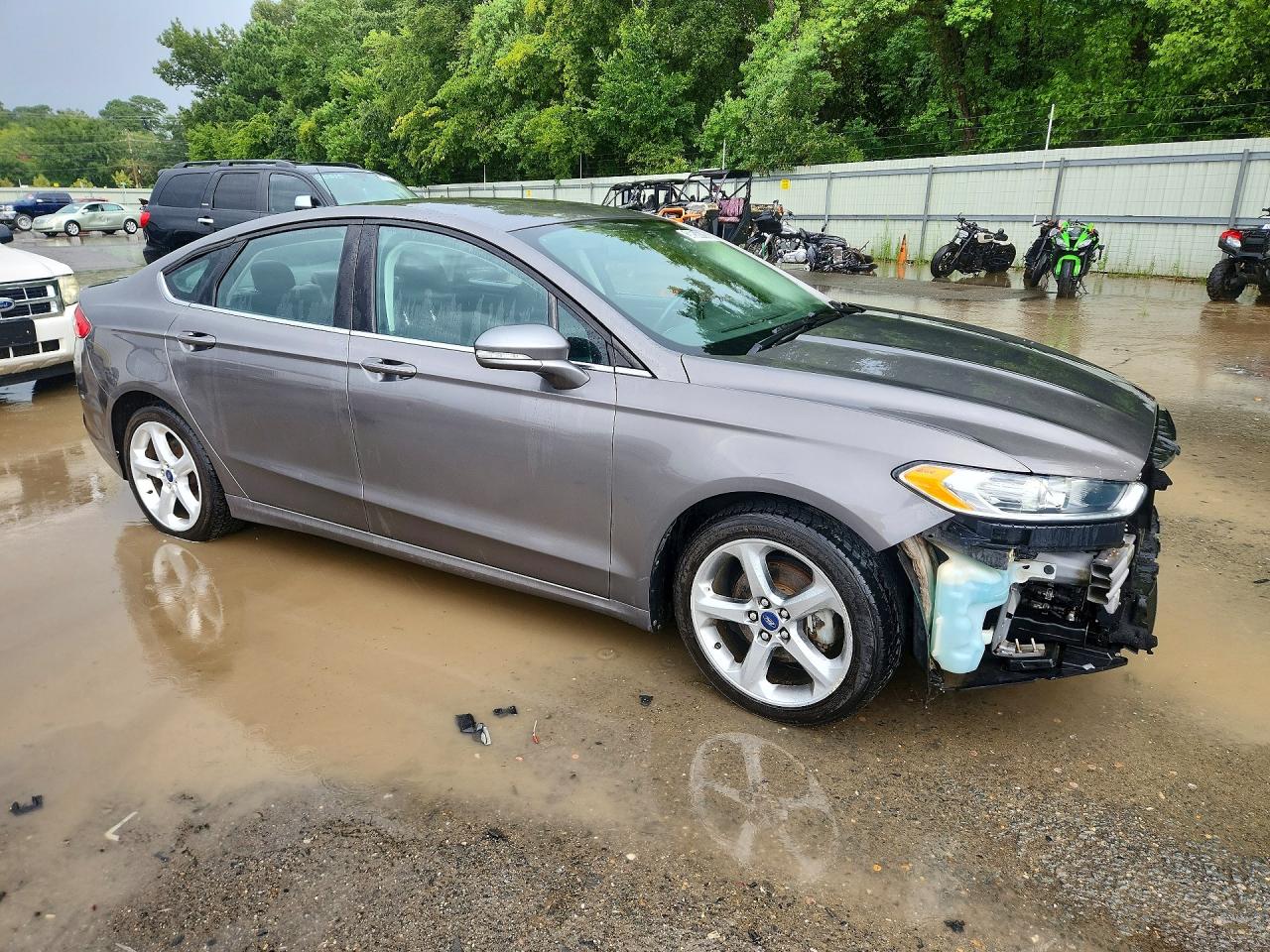 2014 Ford Fusion Se Серый vin: 1FA6P0HDXE5353875