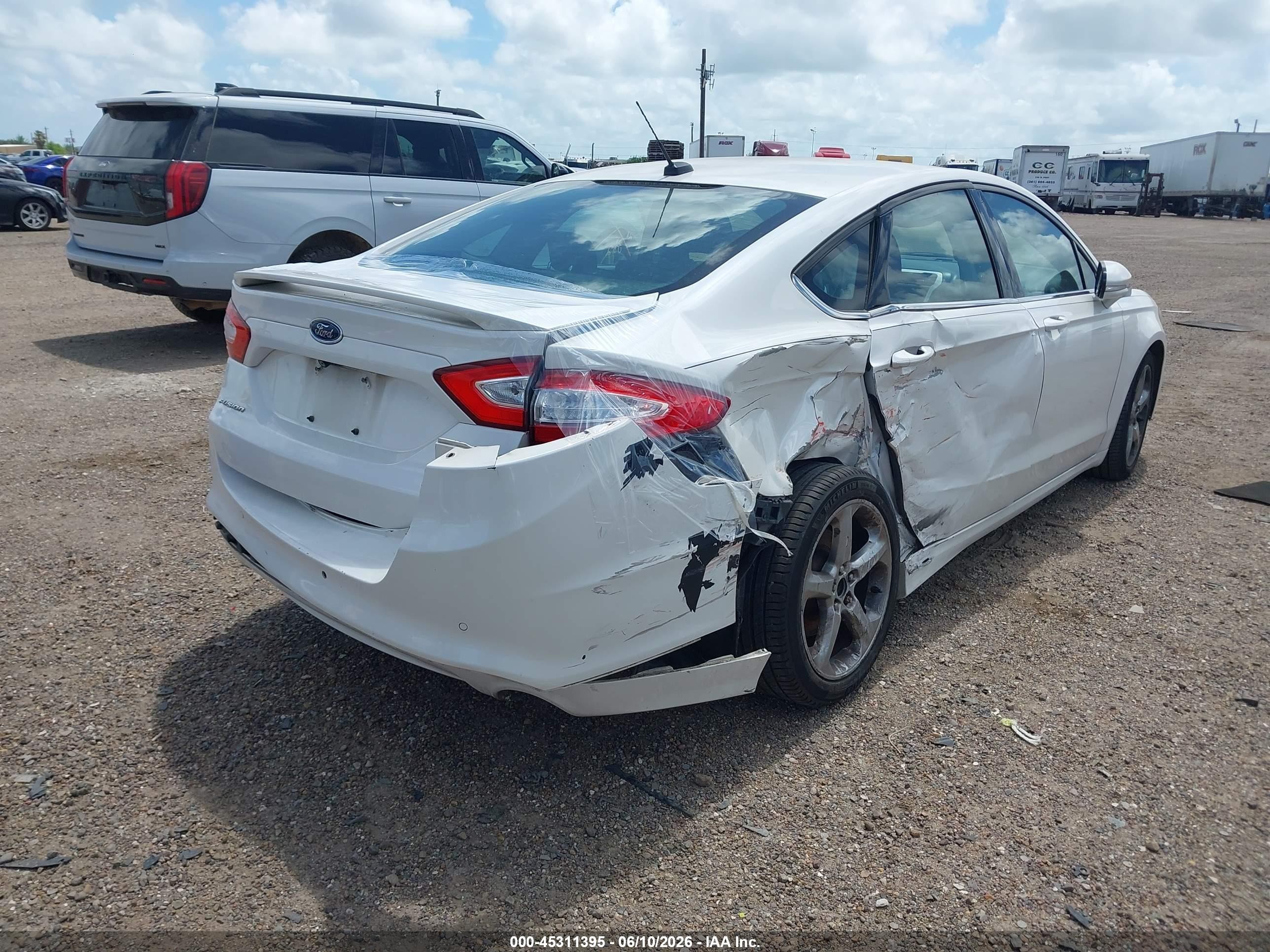 2015 Ford Fusion Se White vin: 1FA6P0HDXF5114022
