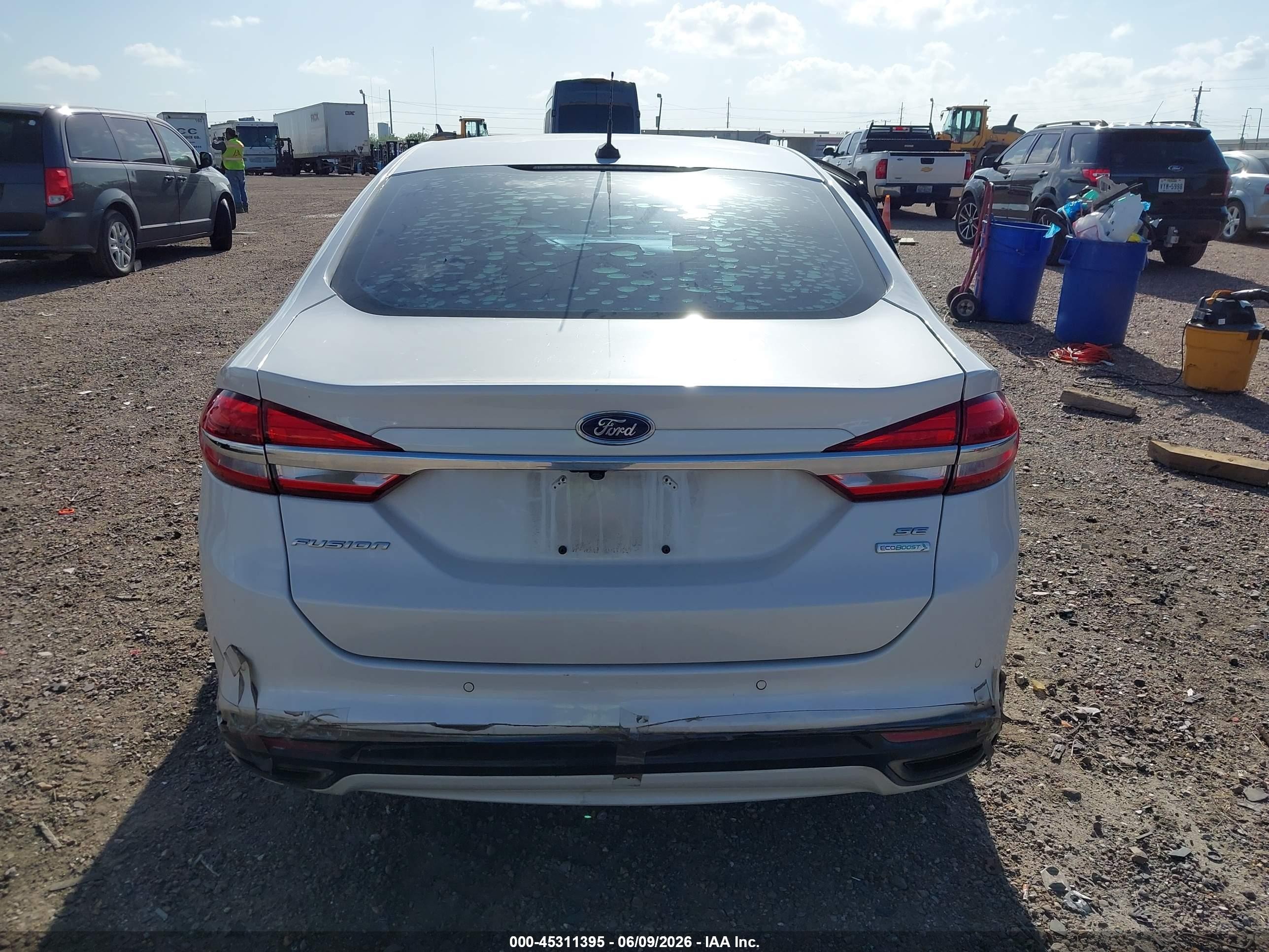 2015 Ford Fusion Se White vin: 1FA6P0HDXF5114022