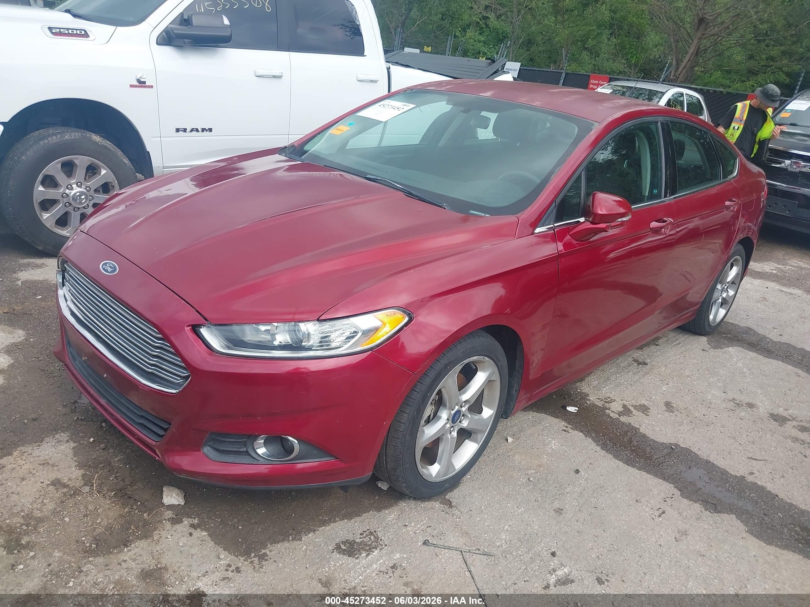 2015 Ford Fusion Se Red vin: 1FA6P0HDXF5125103