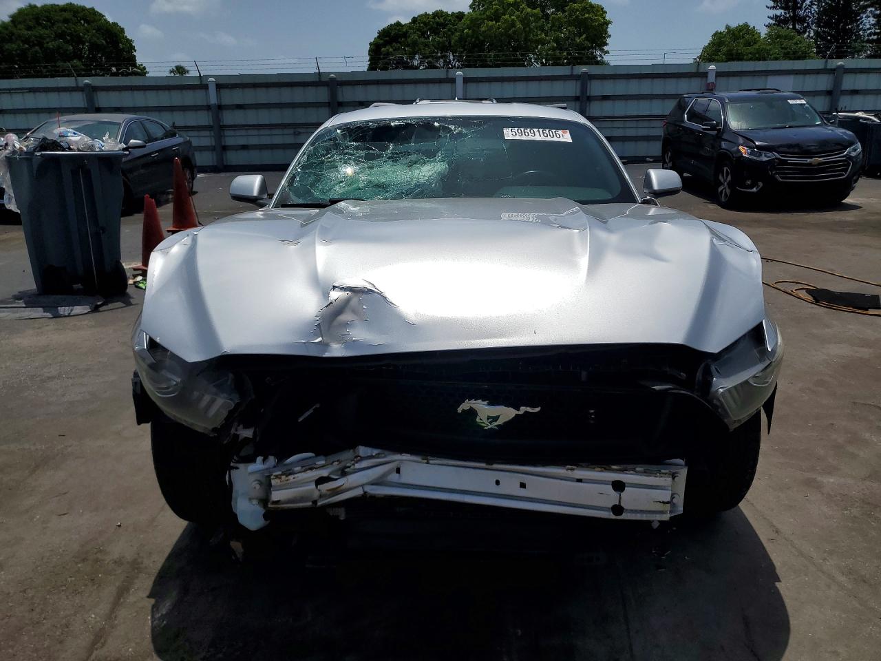 2015 Ford Mustang Silver vin: 1FA6P8AM0F5352308