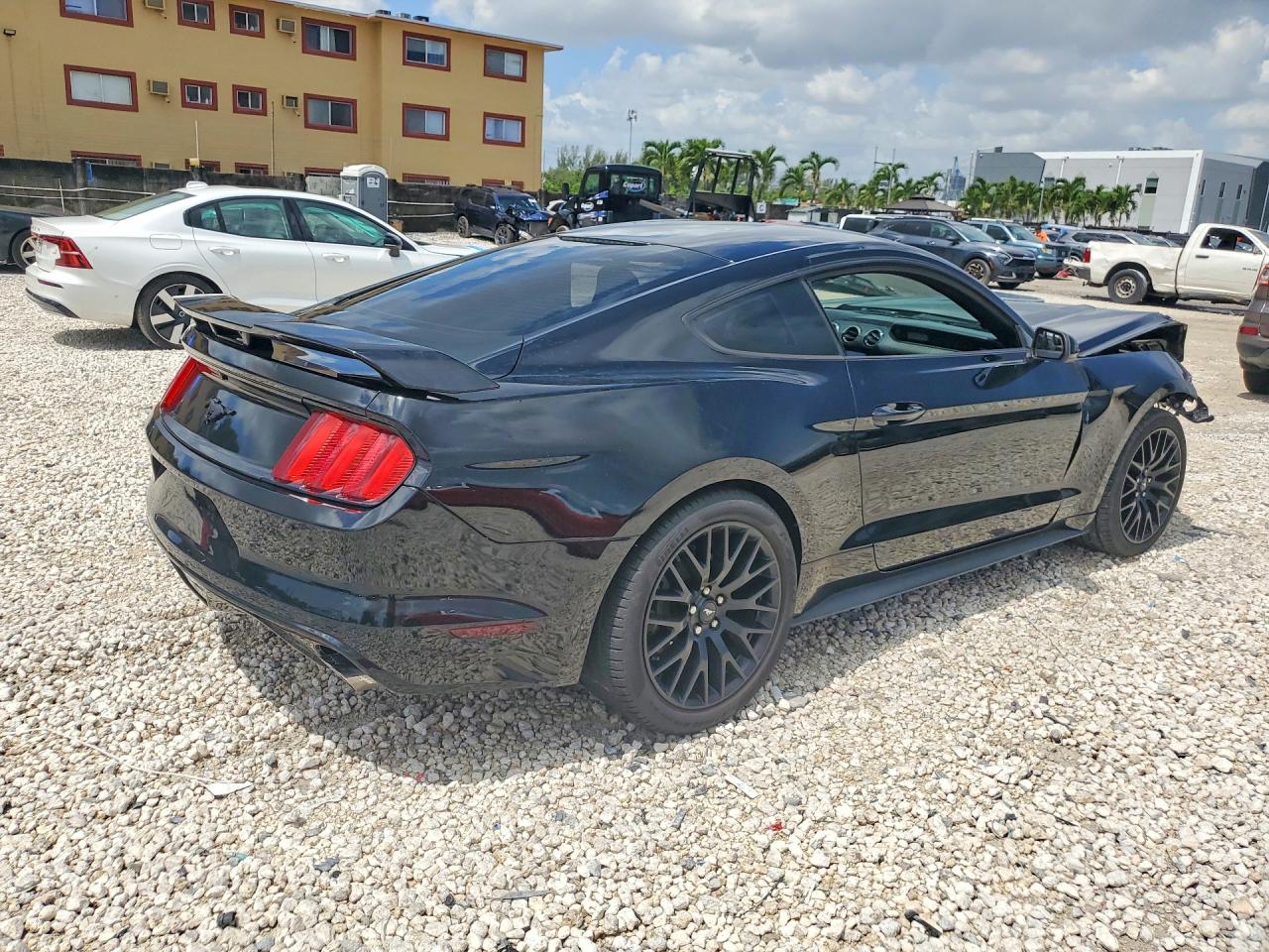 2015 Ford Mustang Black vin: 1FA6P8AM0F5361476