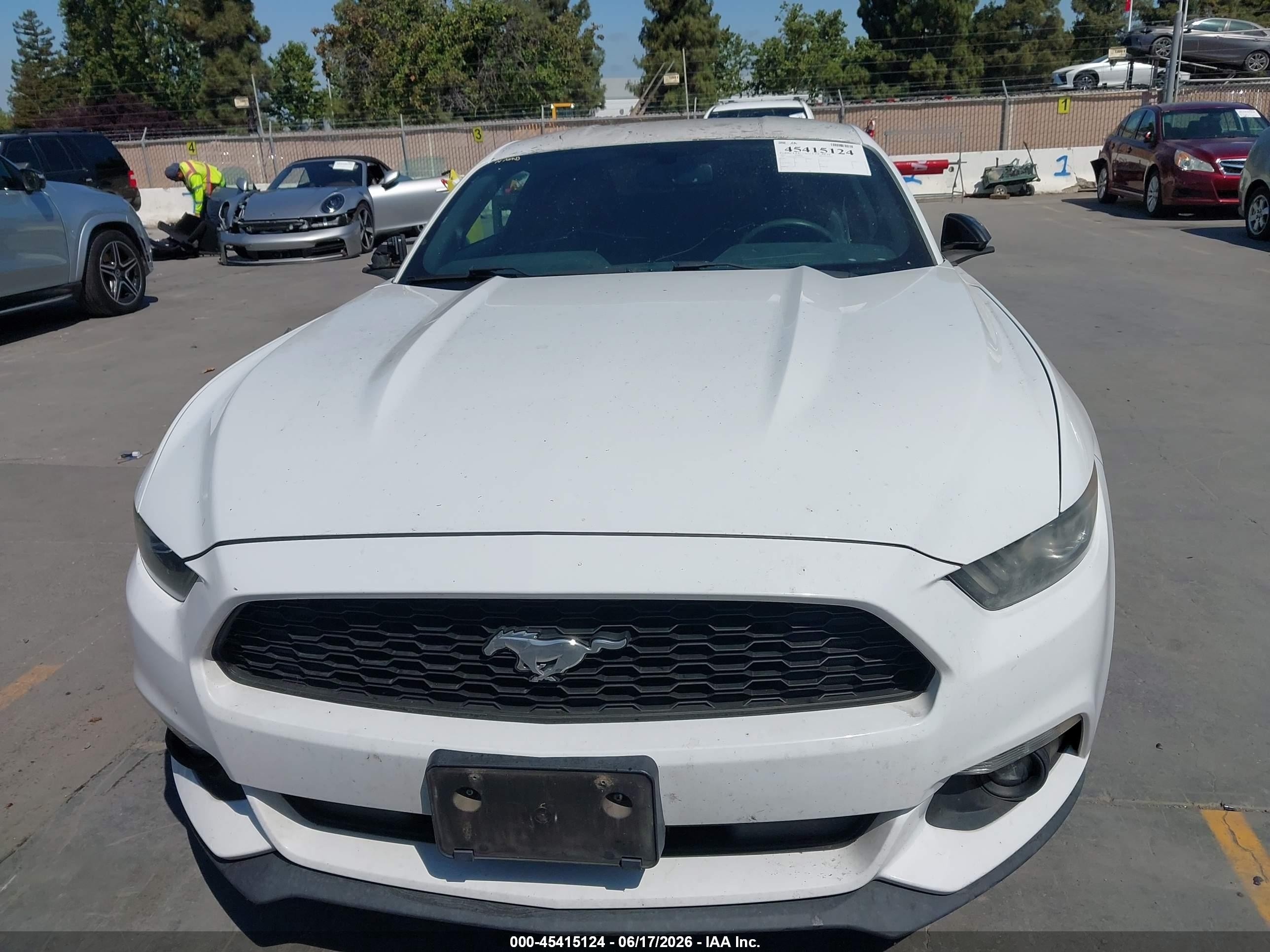 2015 Ford Mustang V6 White vin: 1FA6P8AM0F5364166