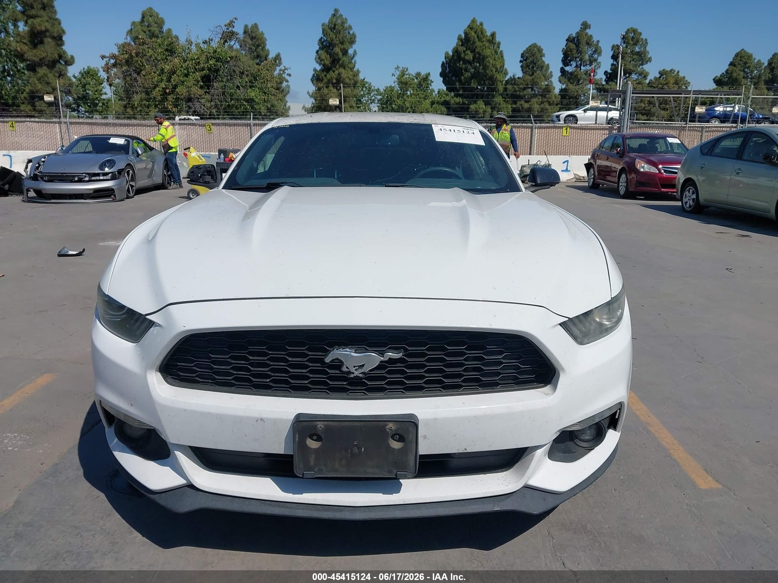 2015 Ford Mustang V6 White vin: 1FA6P8AM0F5364166