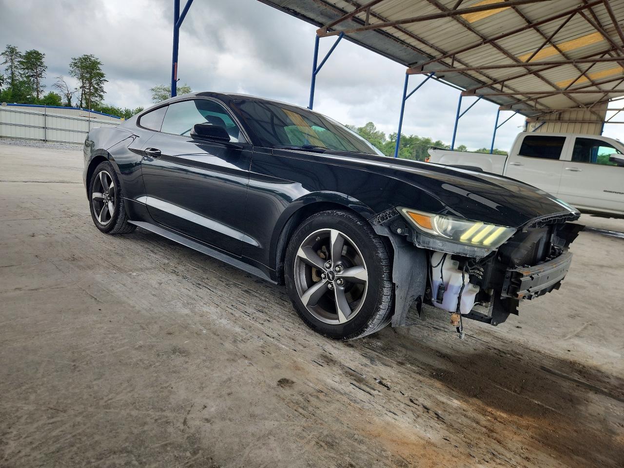 2015 Ford Mustang Black vin: 1FA6P8AM0F5366418