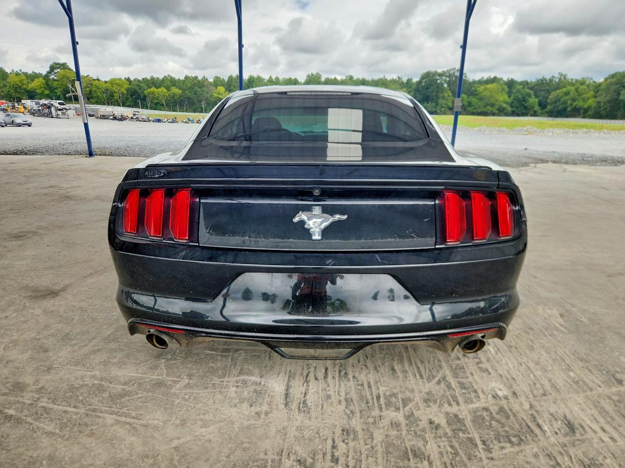 2015 Ford Mustang Black vin: 1FA6P8AM0F5366418