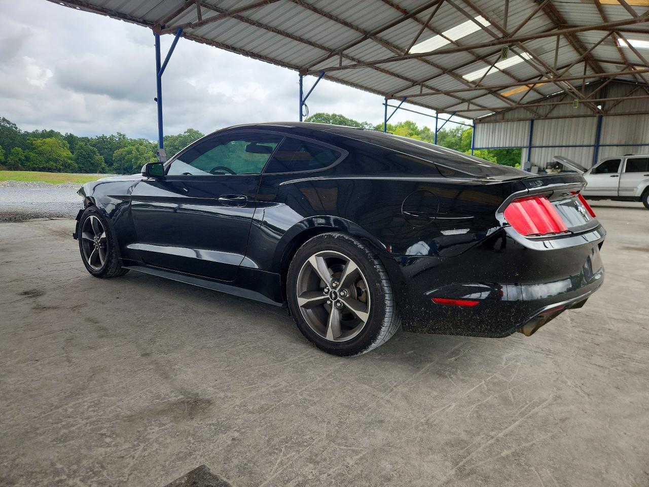 2015 Ford Mustang Black vin: 1FA6P8AM0F5366418