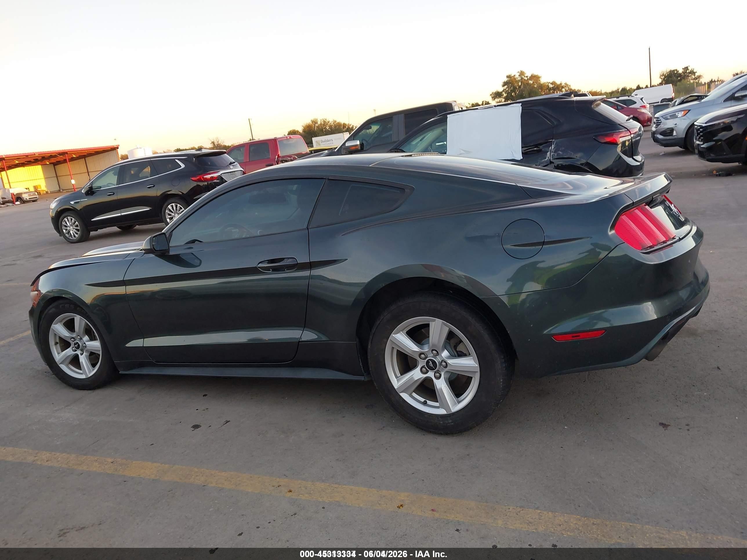 2015 Ford Mustang V6 Серый vin: 1FA6P8AM0F5370453