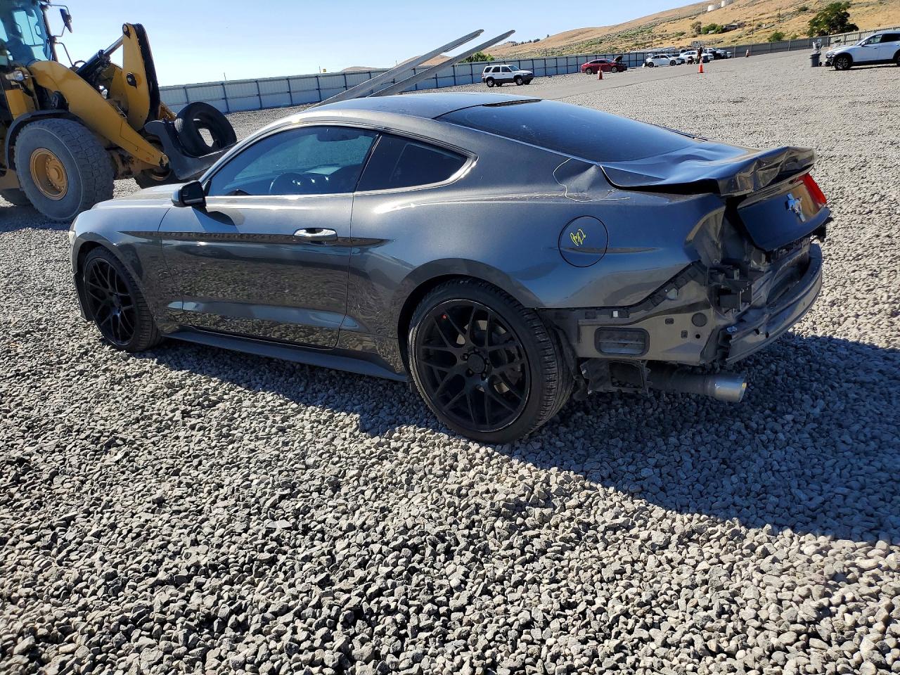 2015 Ford Mustang Угольный vin: 1FA6P8AM0F5386605