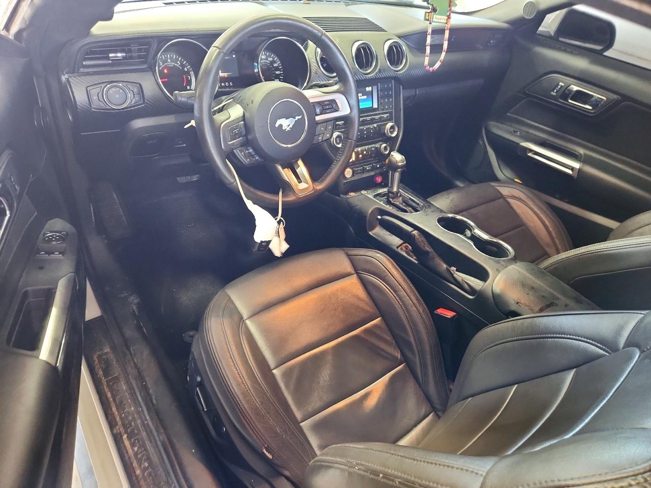 2015 Ford Mustang White vin: 1FA6P8AM1F5308656