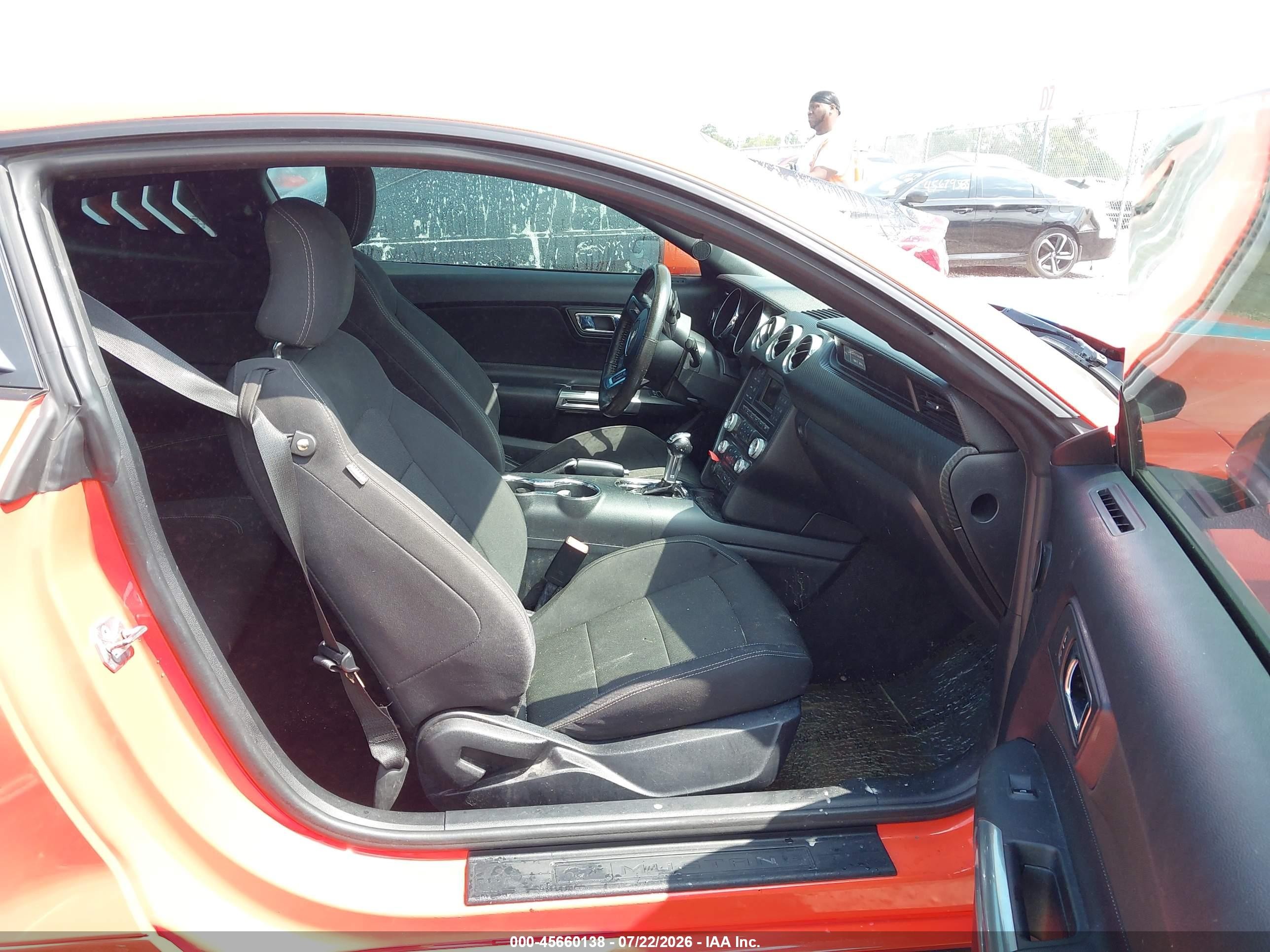2015 Ford Mustang V6 Orange vin: 1FA6P8AM1F5374995