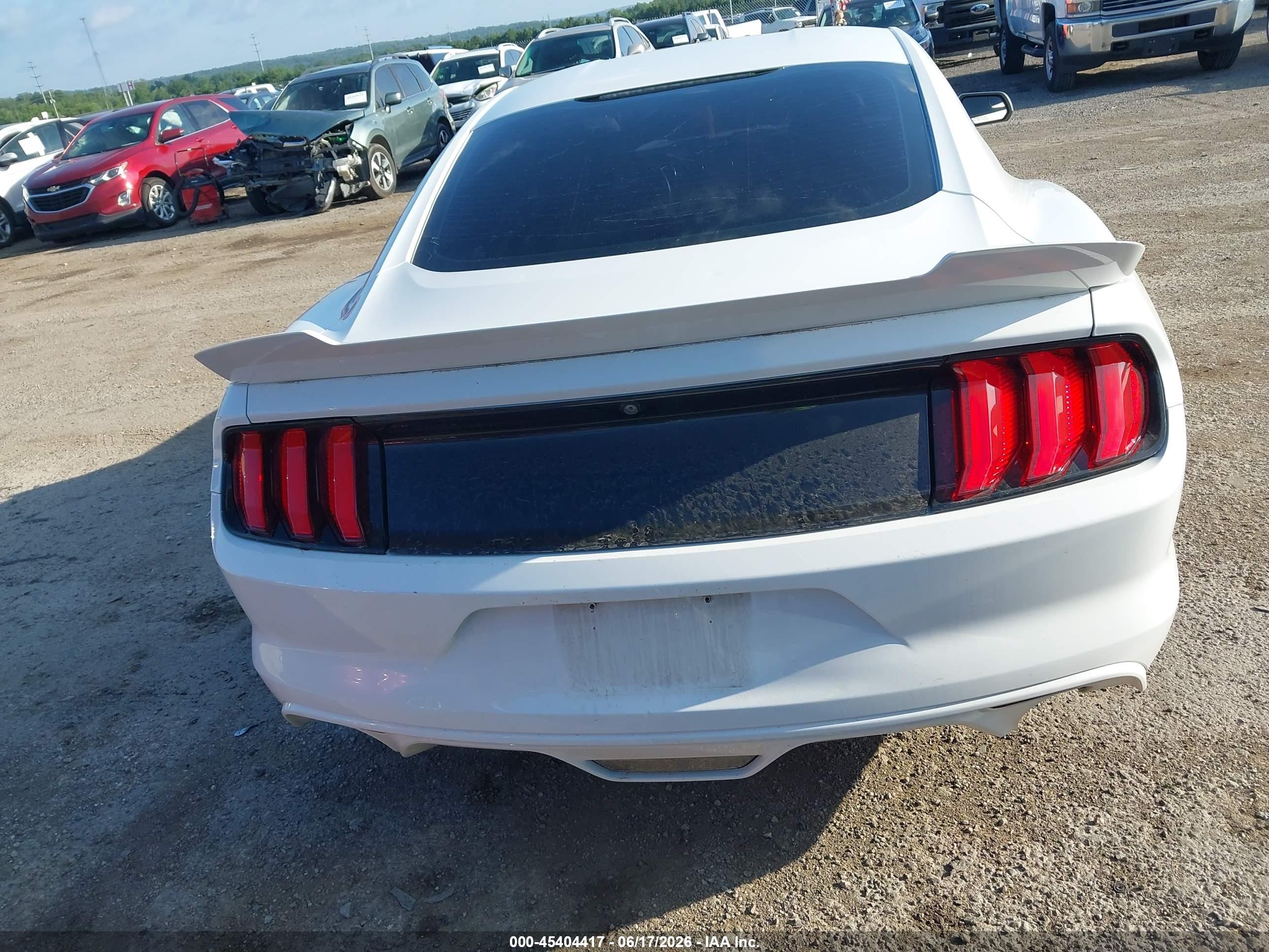 2015 Ford Mustang V6 White vin: 1FA6P8AM1F5375967
